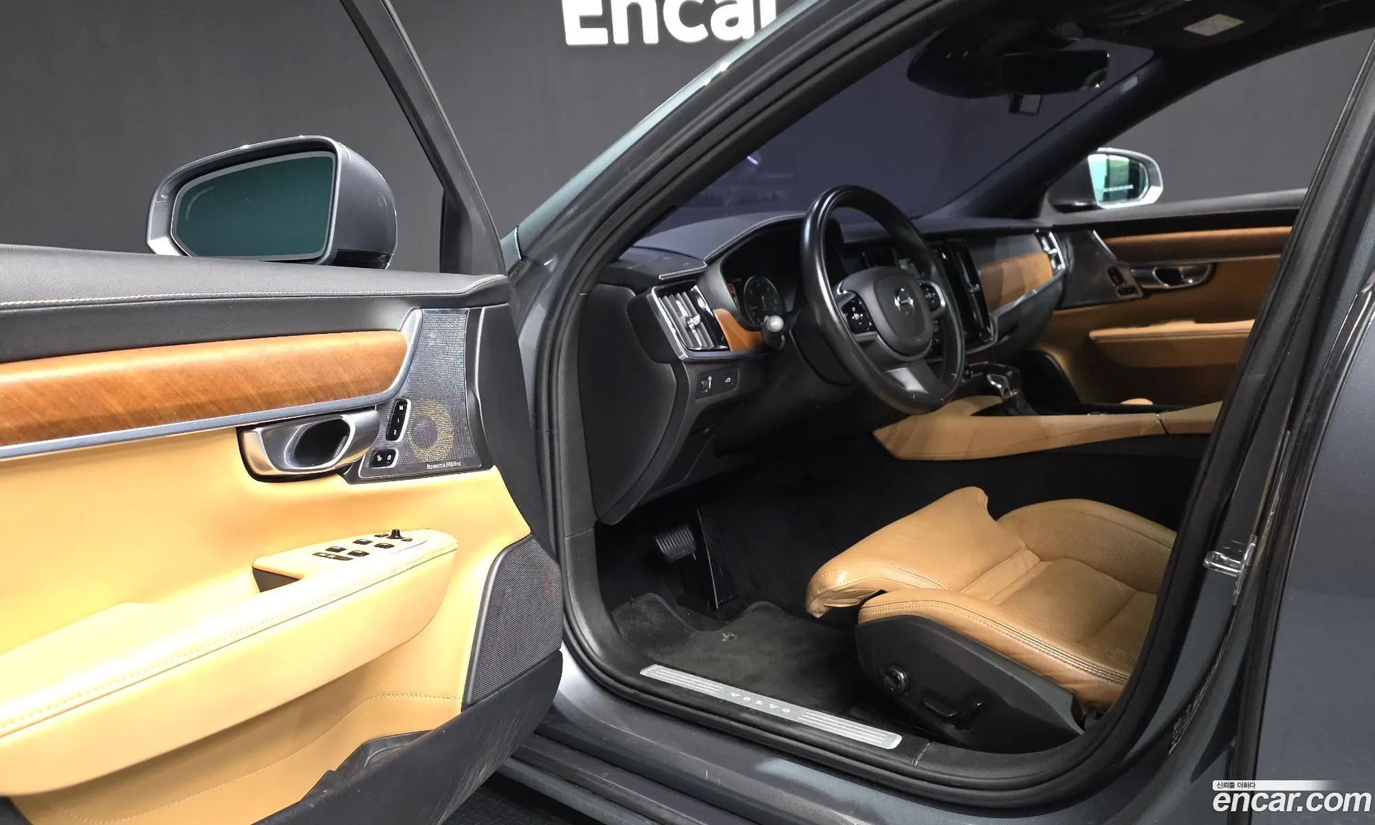 Volvo S90 2017 YV1PSA8ADJ1028029 — 19