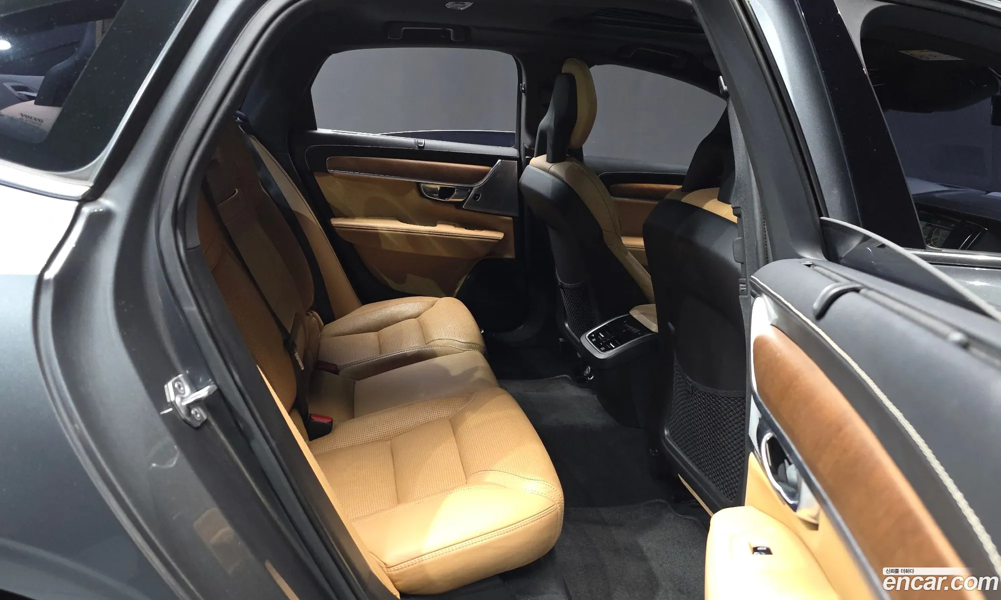 Volvo S90 2017 YV1PSA8ADJ1028029 — 2