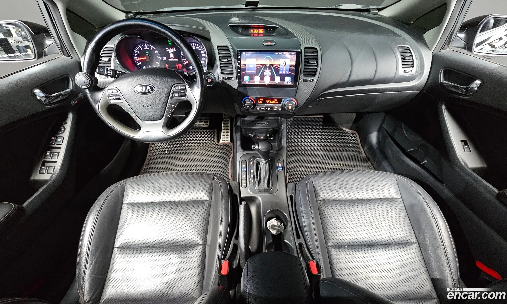 Kia K3 2012 — 2