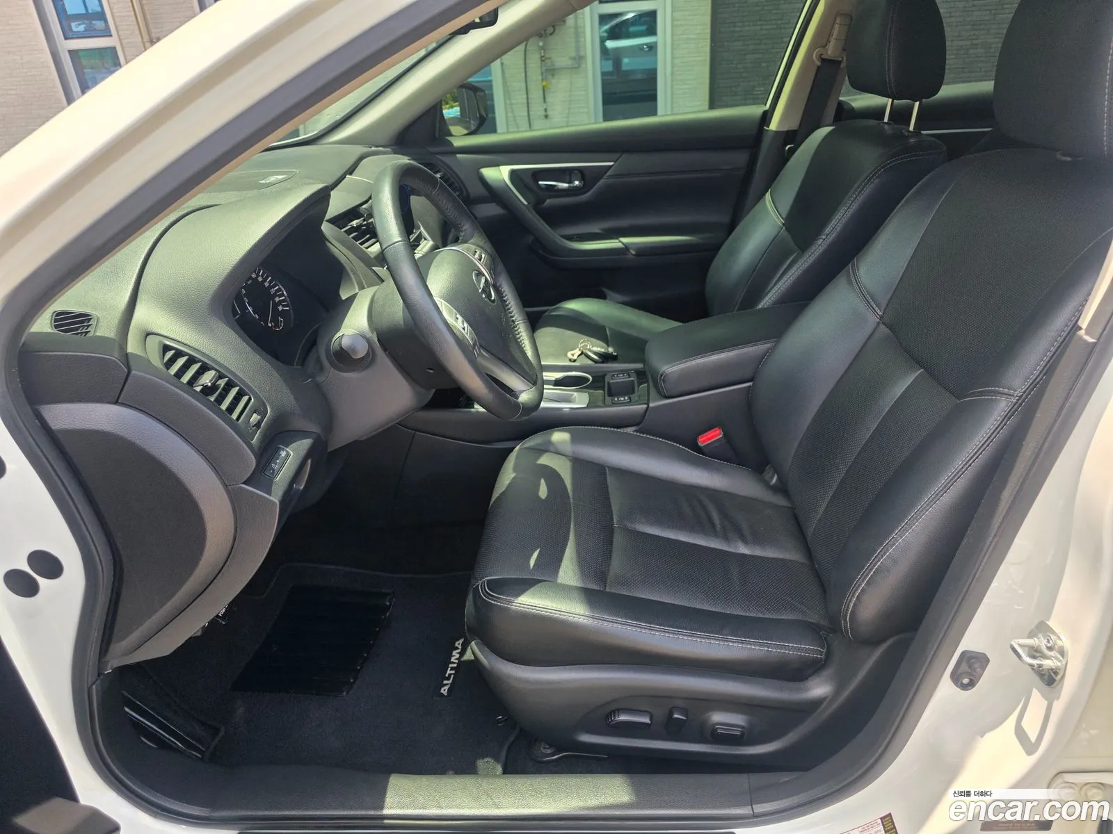 Nissan Altima 2017 — 3