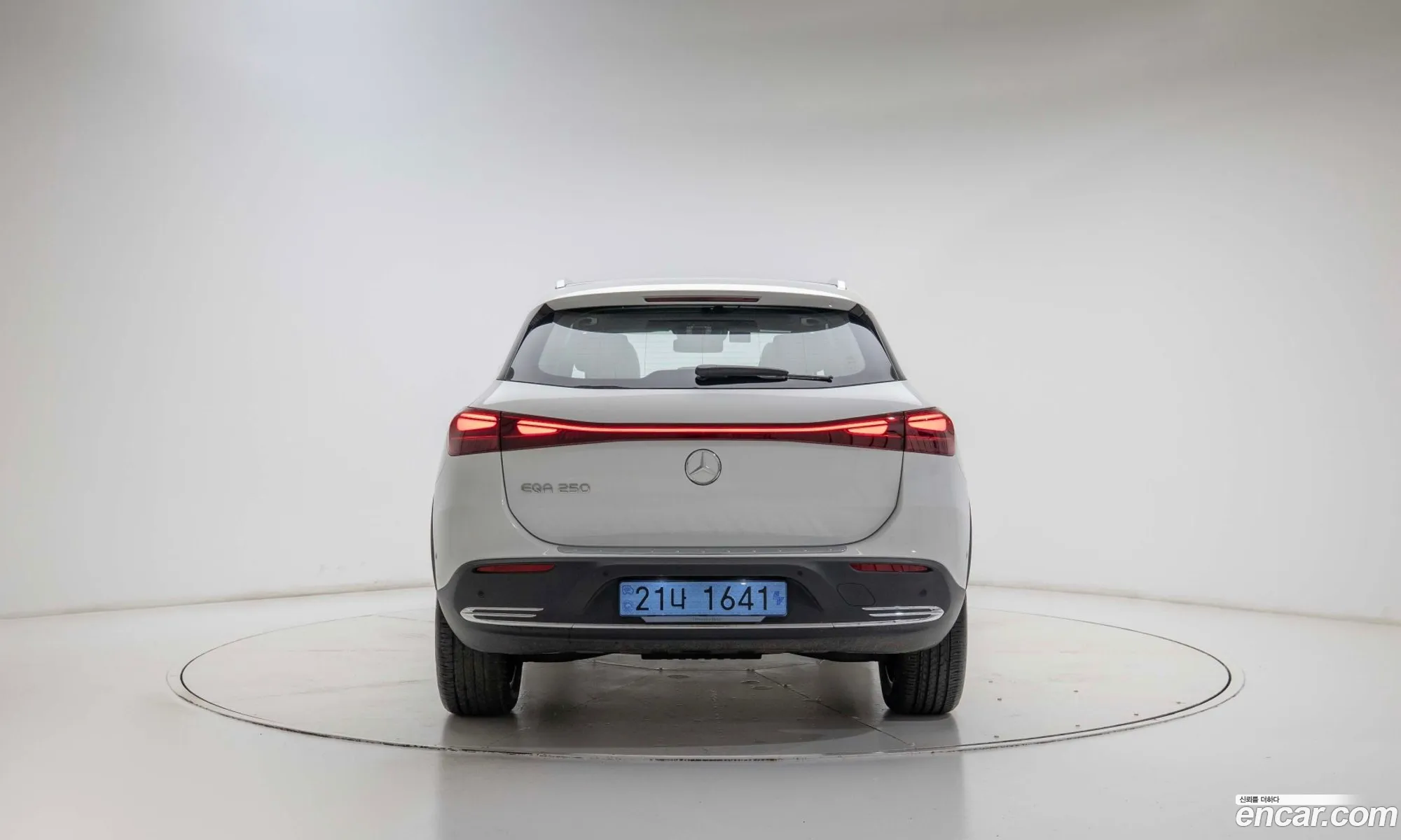 Mercedes-Benz EQA H243 2025 — 15