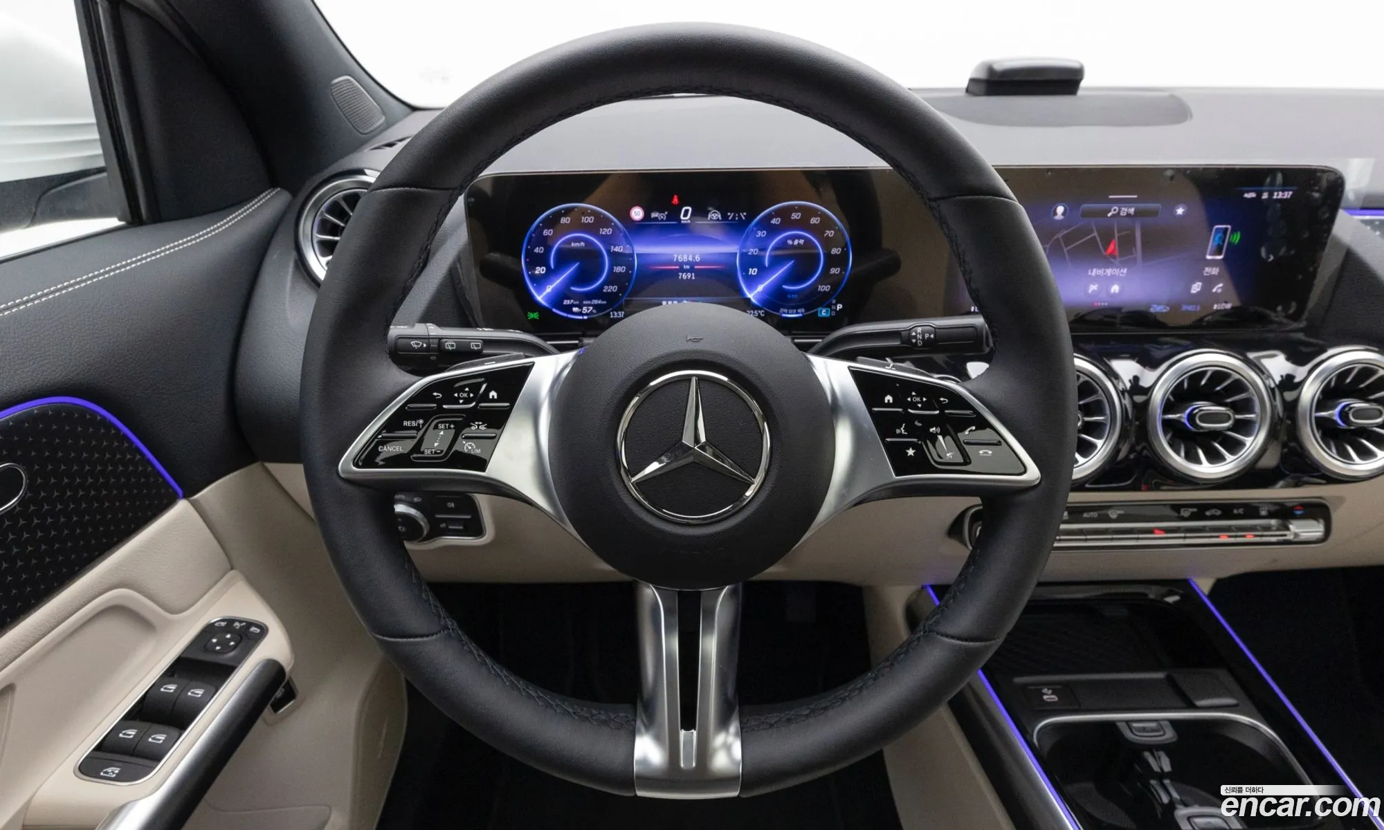 Mercedes-Benz EQA H243 2025 — 16
