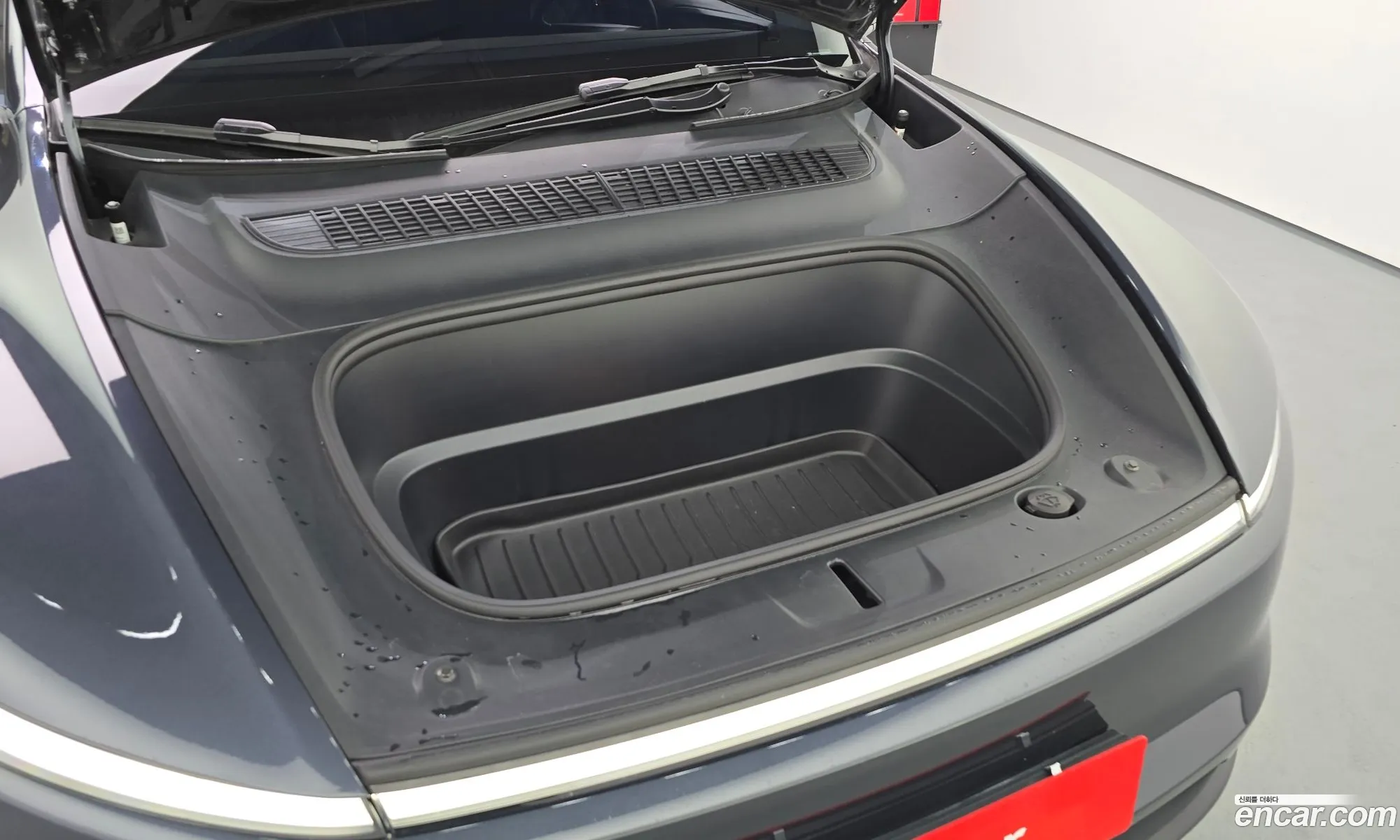Tesla Model Y 2025 LRWYGCEK3SC285835 — 11