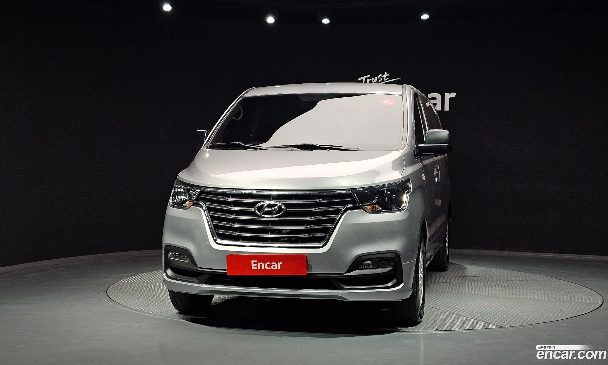 Hyundai Grand Starex 2019 — 3