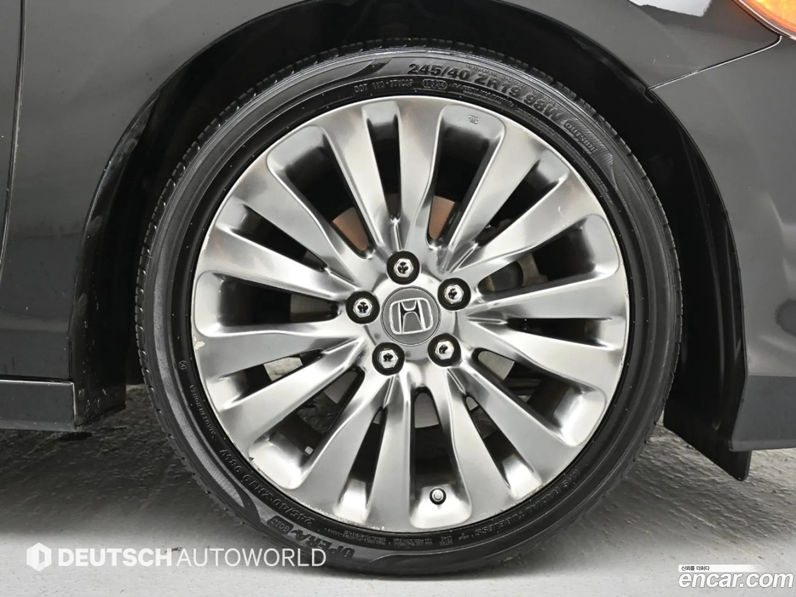 Honda Legend 2015 — 11