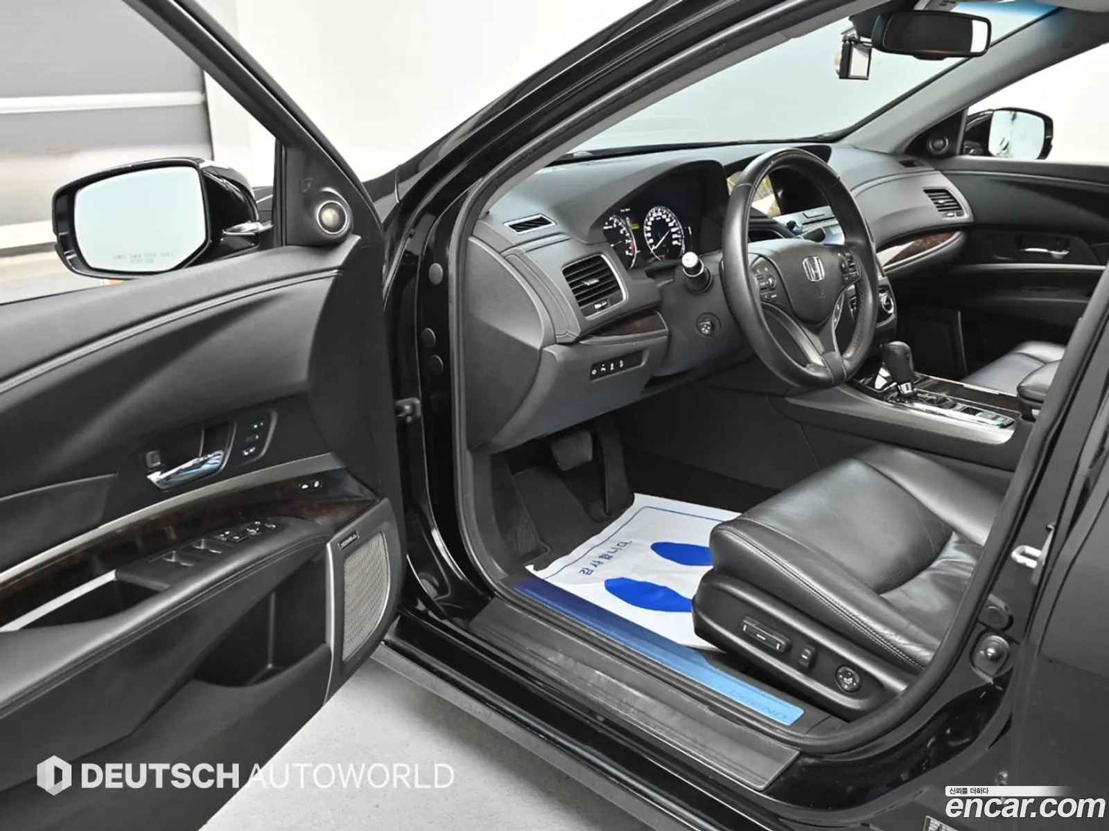 Honda Legend 2015 — 19