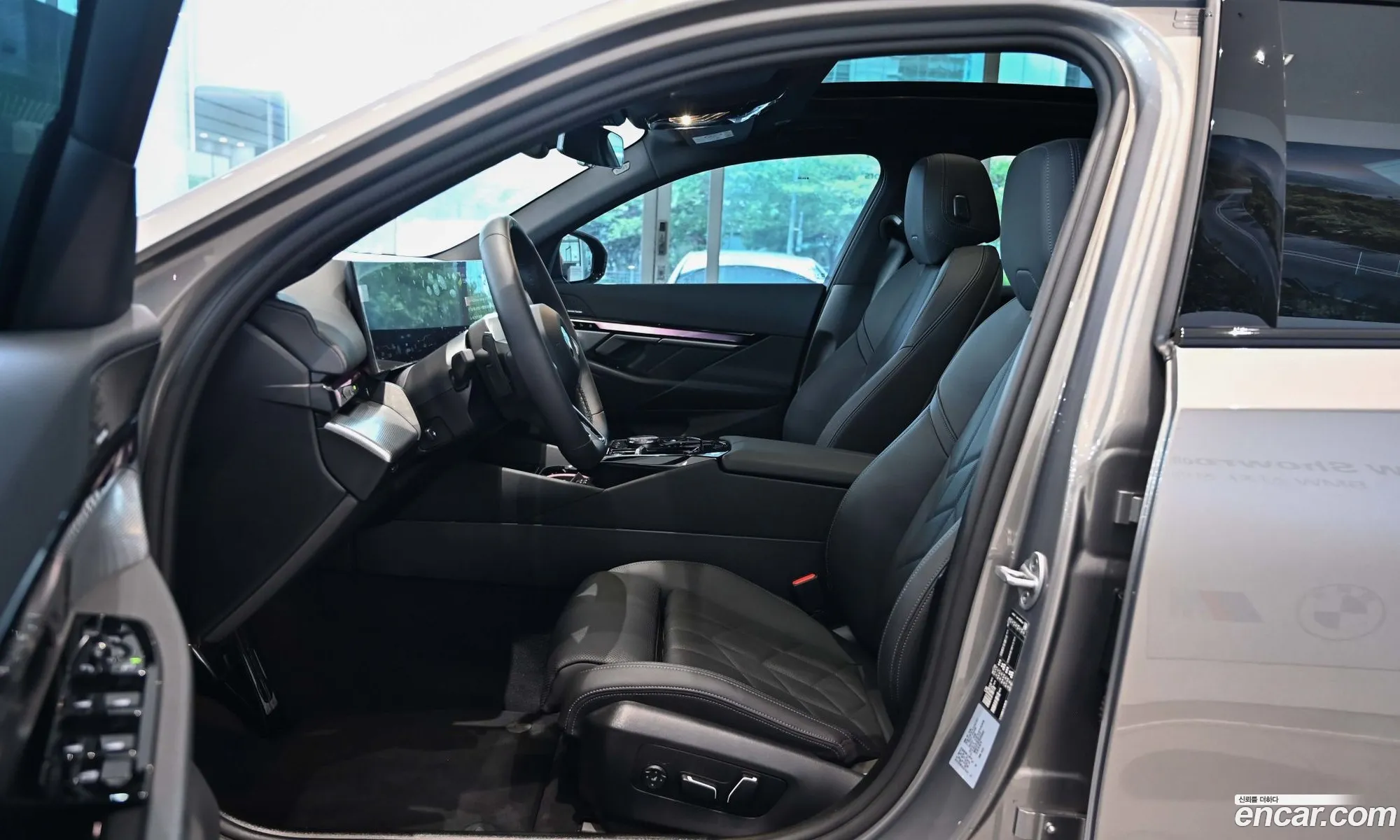 BMW 5 Series 2025 — 20
