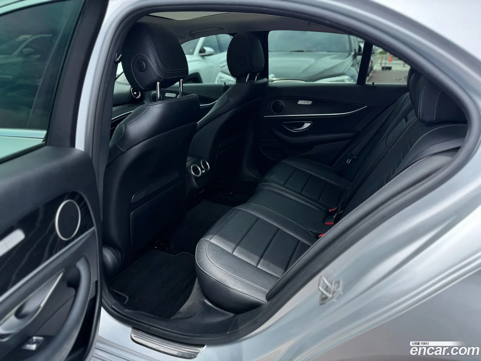 Mercedes-Benz E-Class W213 2016 — 2