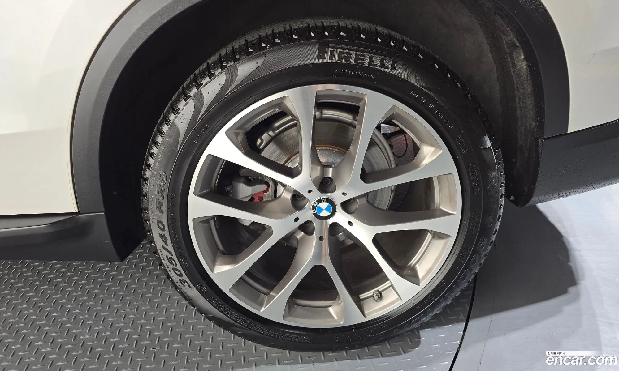 BMW X5 2019 WBACV6109KLJ86944 — 16