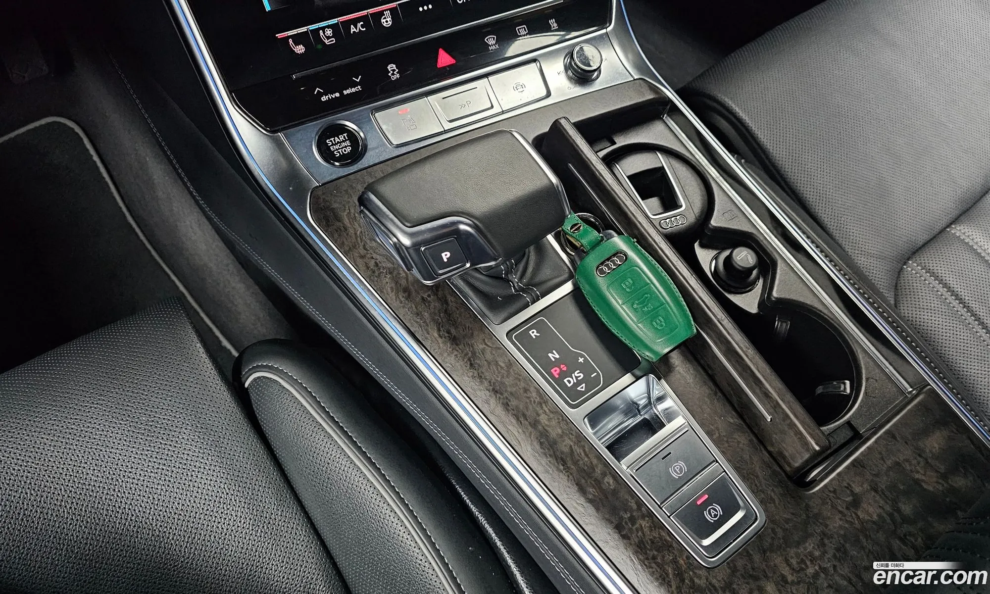 Audi A7 2021 WAUZZZF26MN017997 — 10