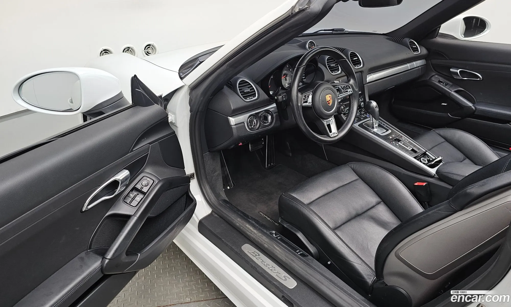 Porsche 718 Boxster 2018 WP0CB2980JS228291 — 10