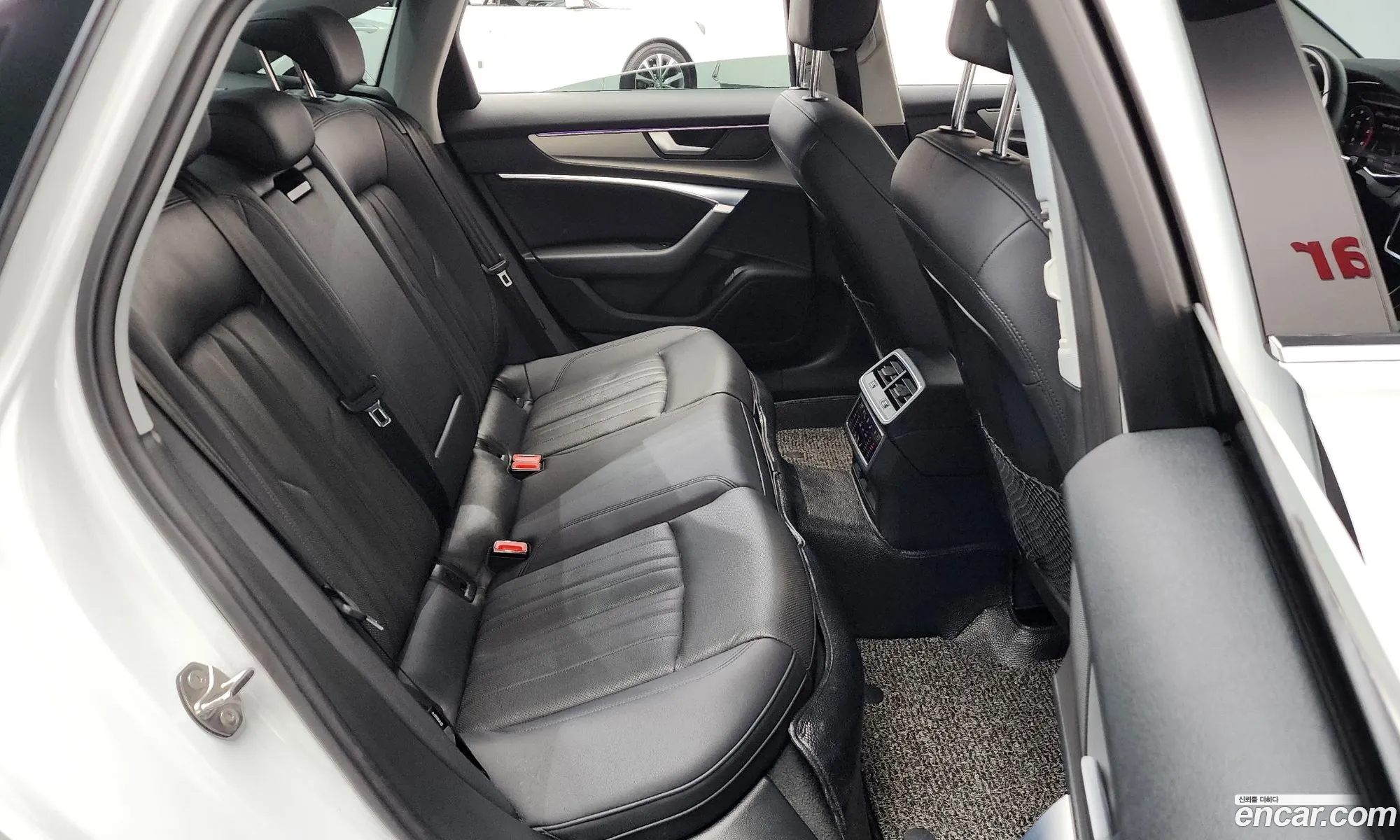 Audi A6 2021 WAUZZZF22MN012537 — 17