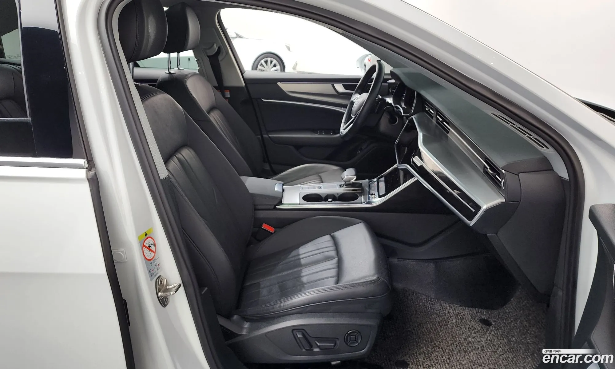 Audi A6 2021 WAUZZZF22MN012537 — 32