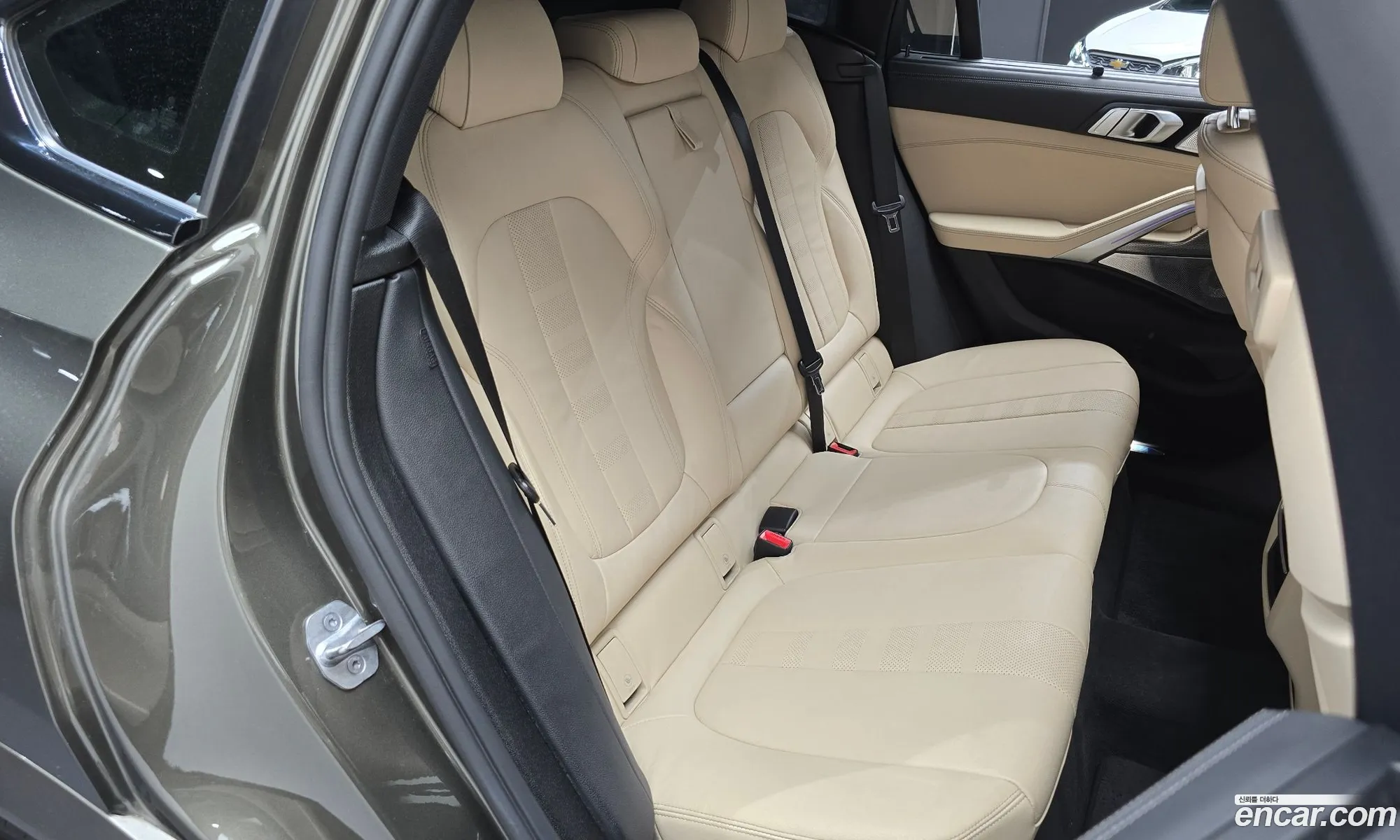 BMW X6 2021 — 20