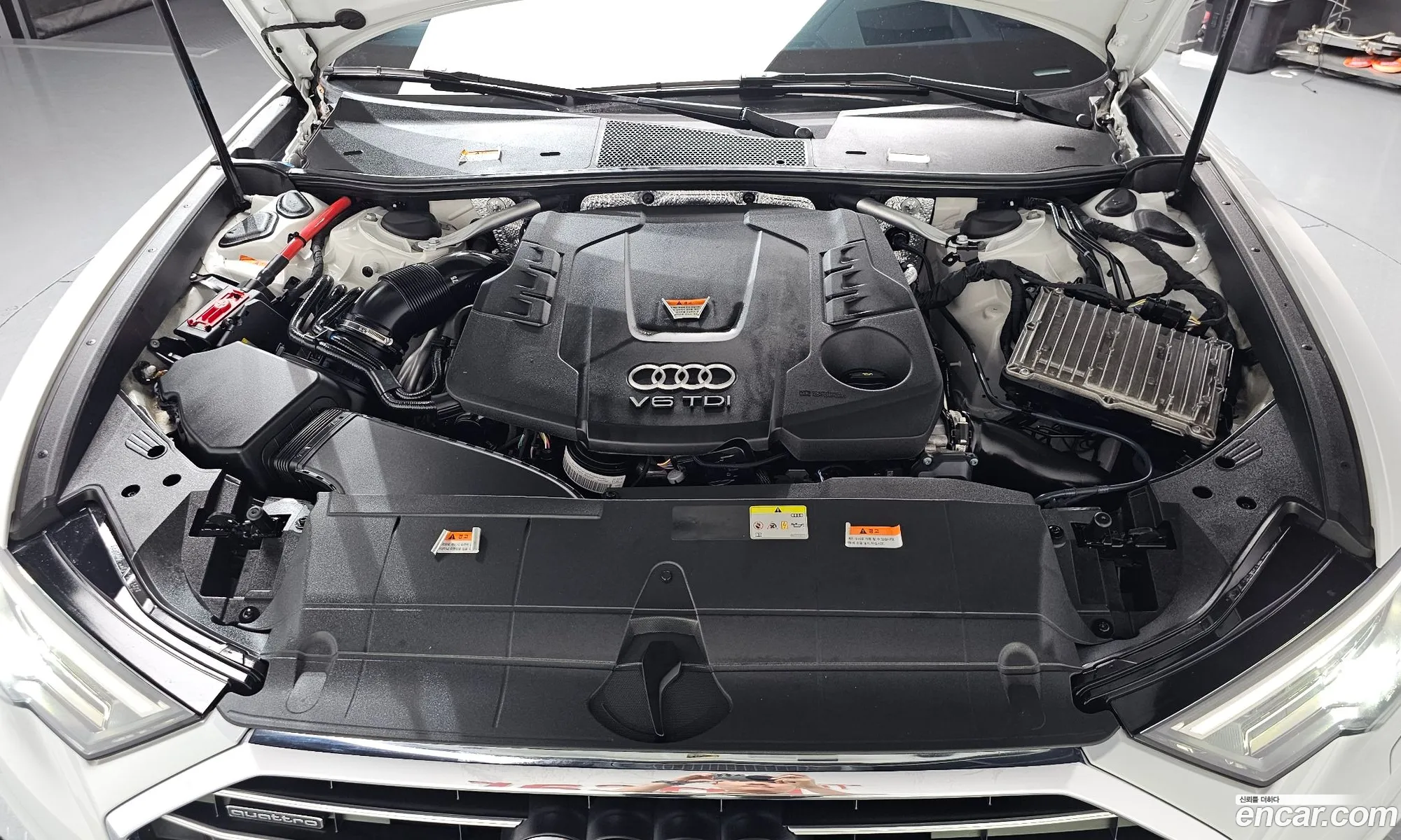 Audi A6 2021 WAUZZZF22MN023294 — 22
