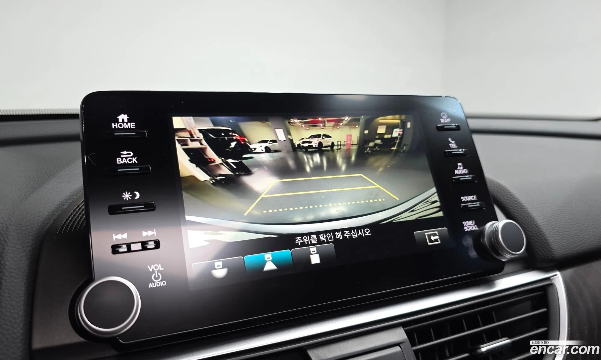 Honda Accord 10th Gen 2019 1HGCV3690KA510864 — 19