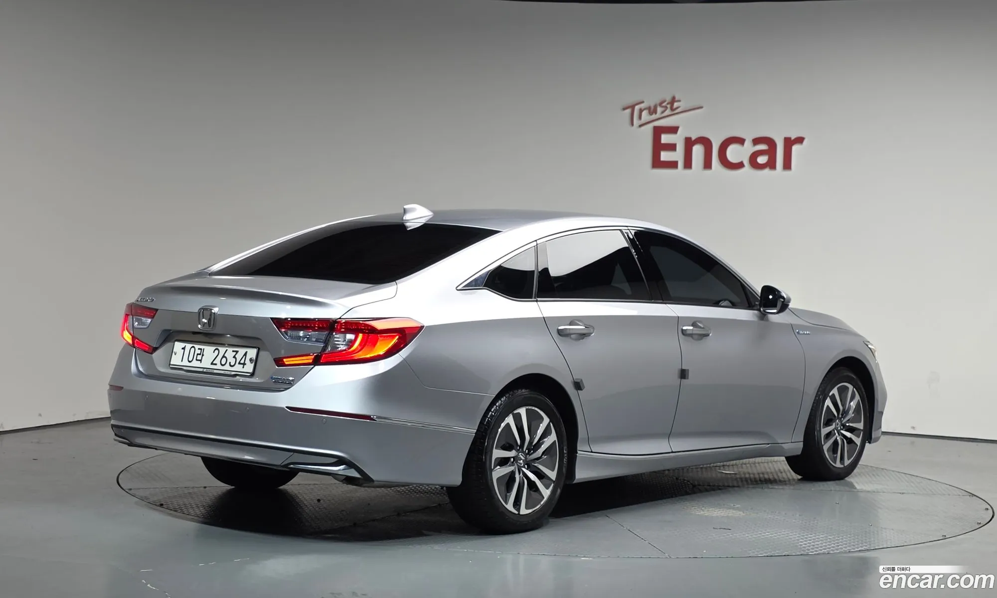 Honda Accord 10th Gen 2019 1HGCV3690KA510864 — 29