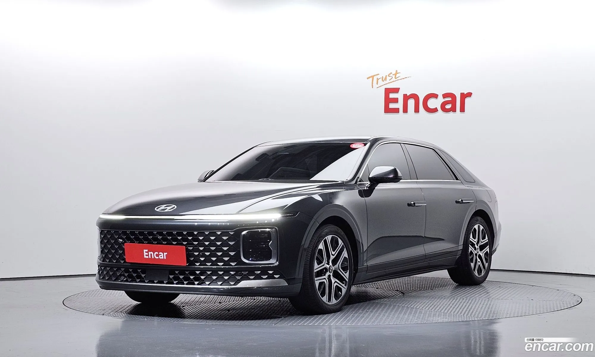 Hyundai Grandeur 2023 — 3