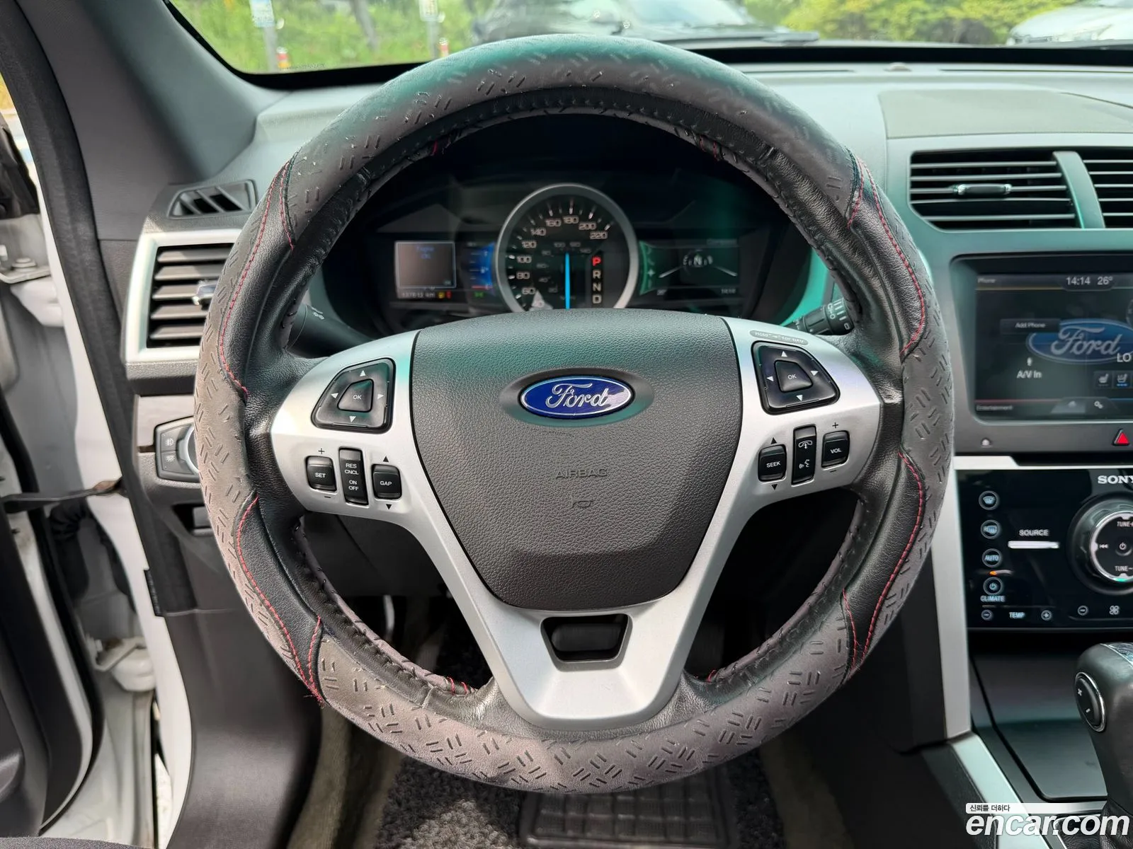 Ford Explorer 2013 — 17