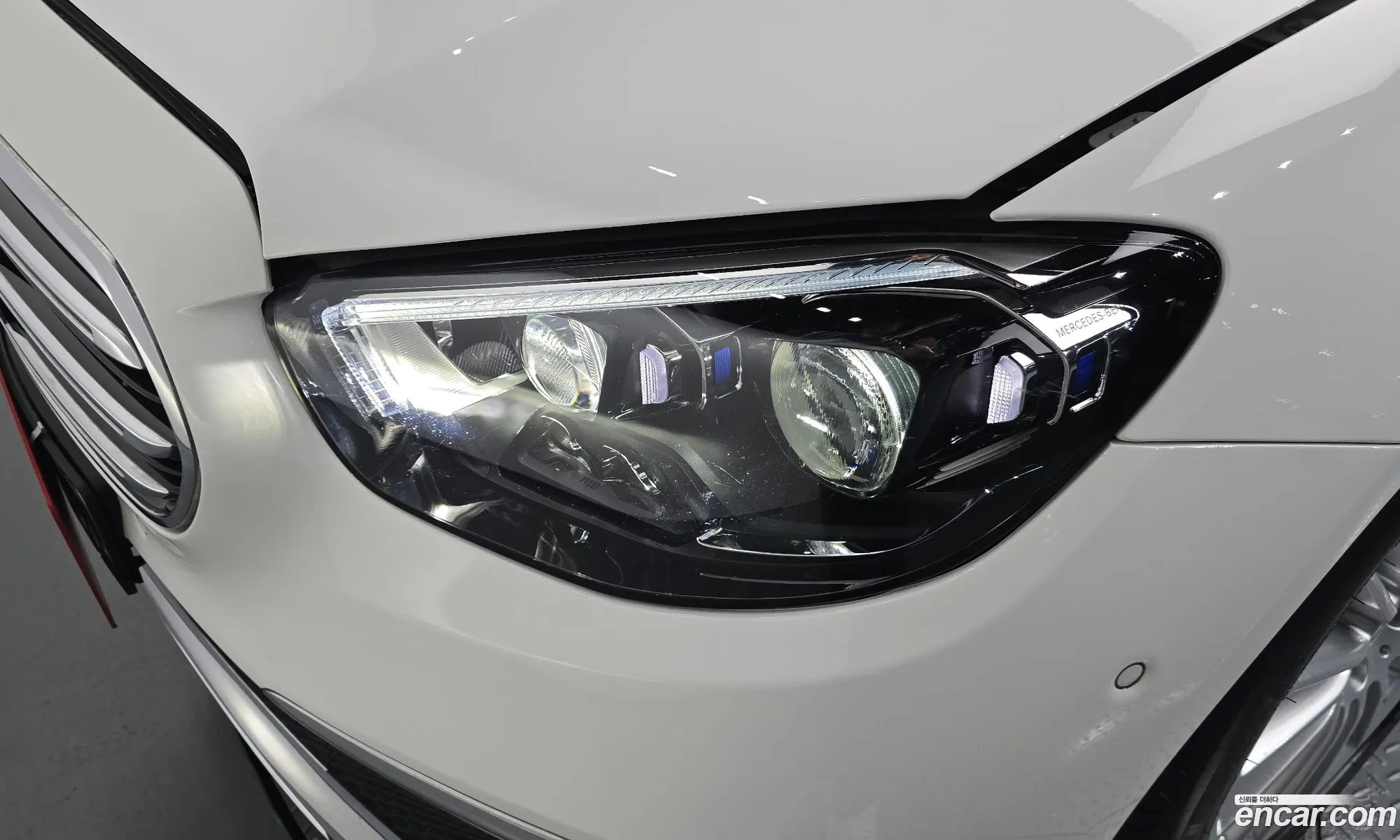 Mercedes-Benz E-Class W213 2022 — 18