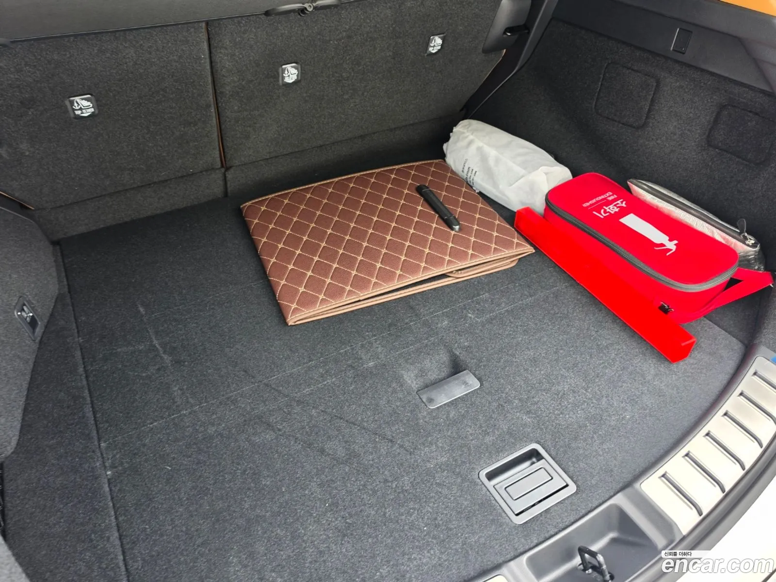 Lexus NX350h 2025 — 19
