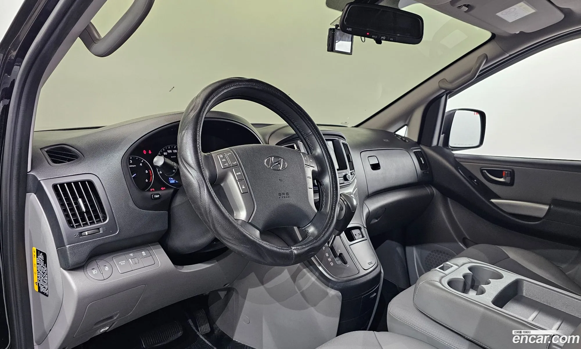 Hyundai Grand Starex 2021 — 3