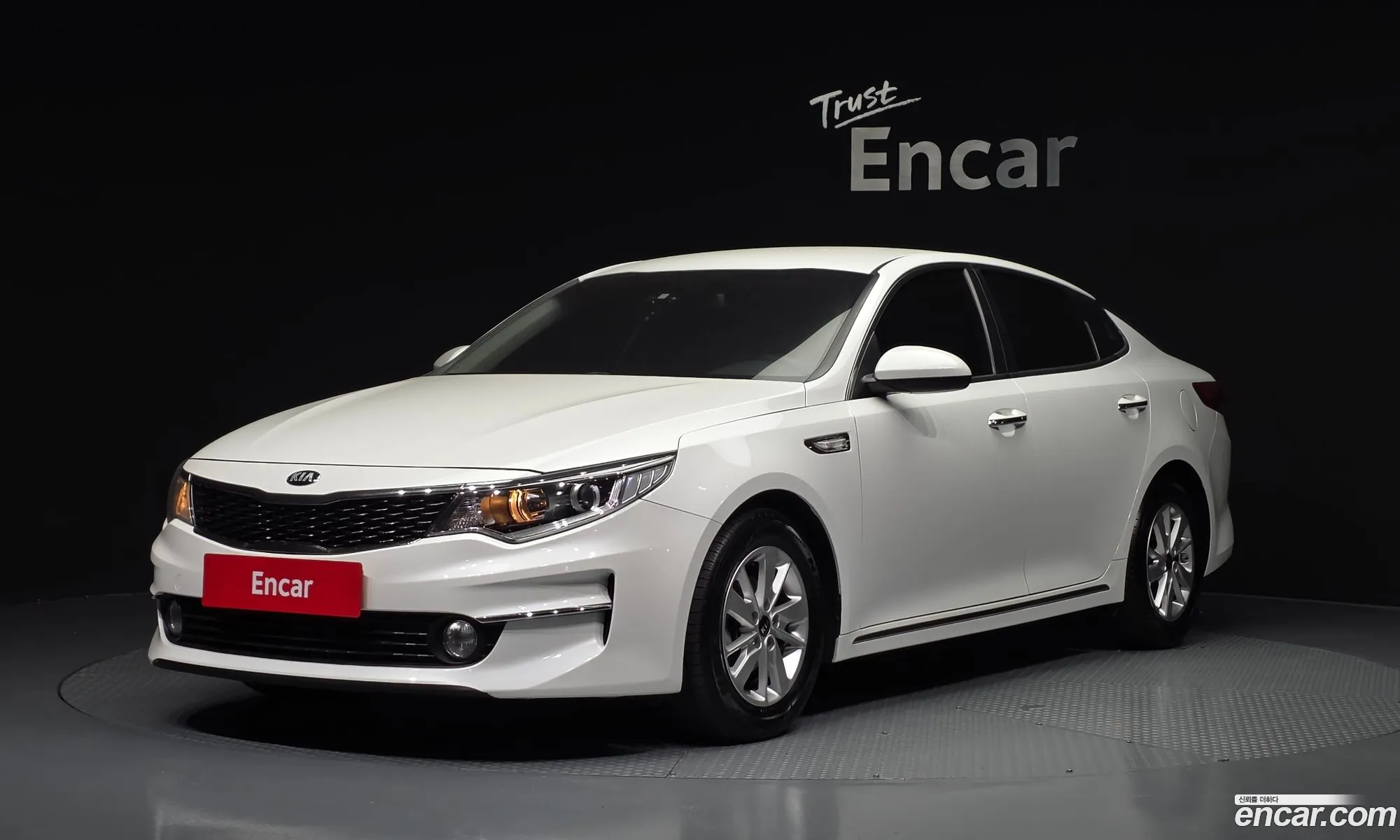 Kia K5 2016 — 2