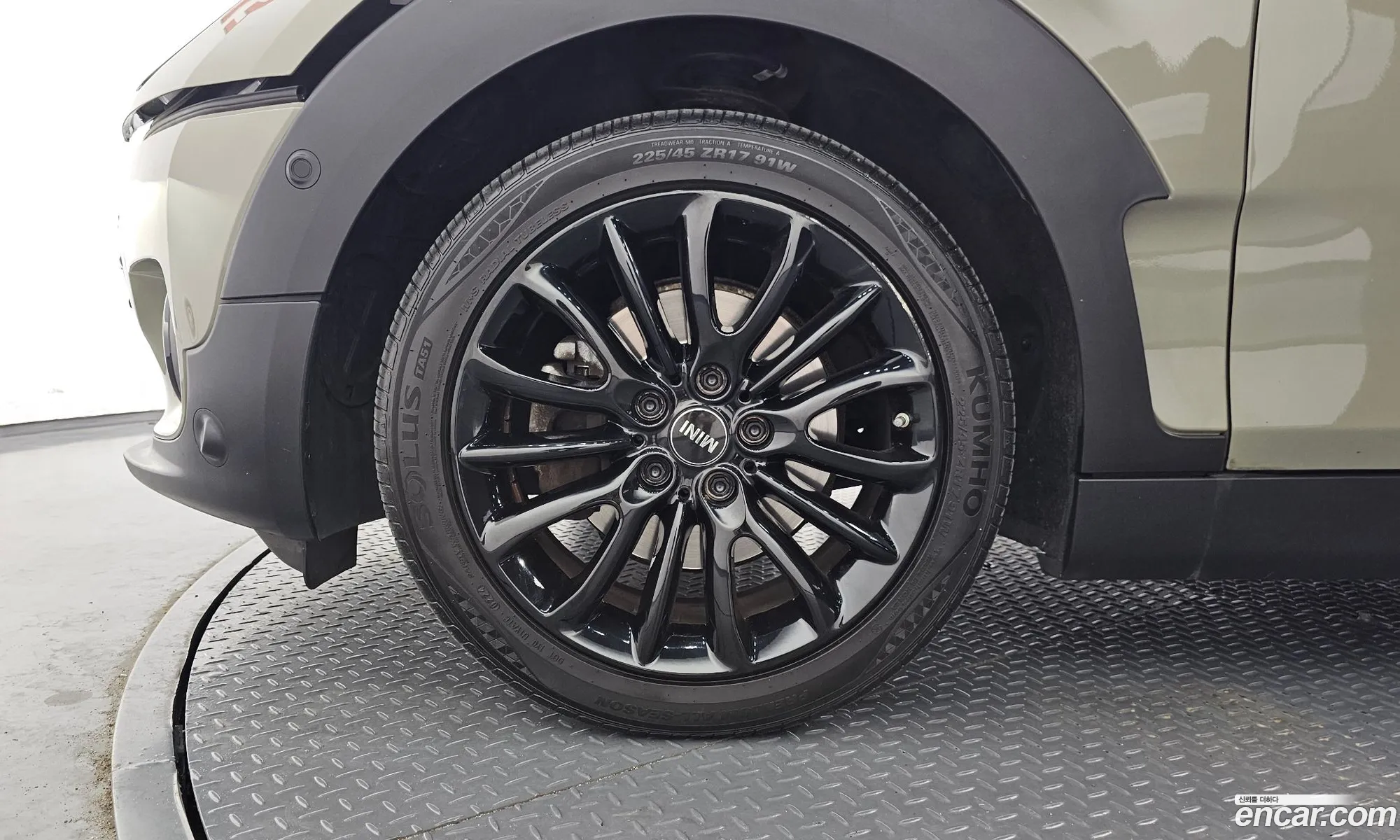 Mini Cooper Clubman 2019 — 9