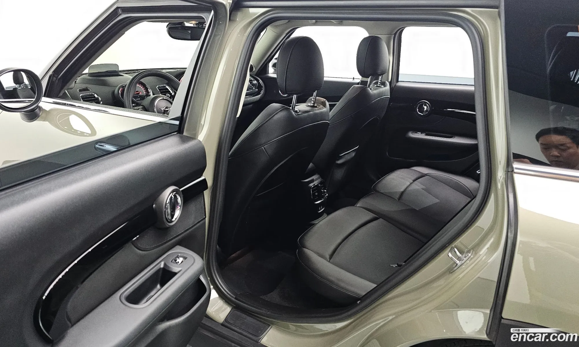 Mini Cooper Clubman 2019 — 2