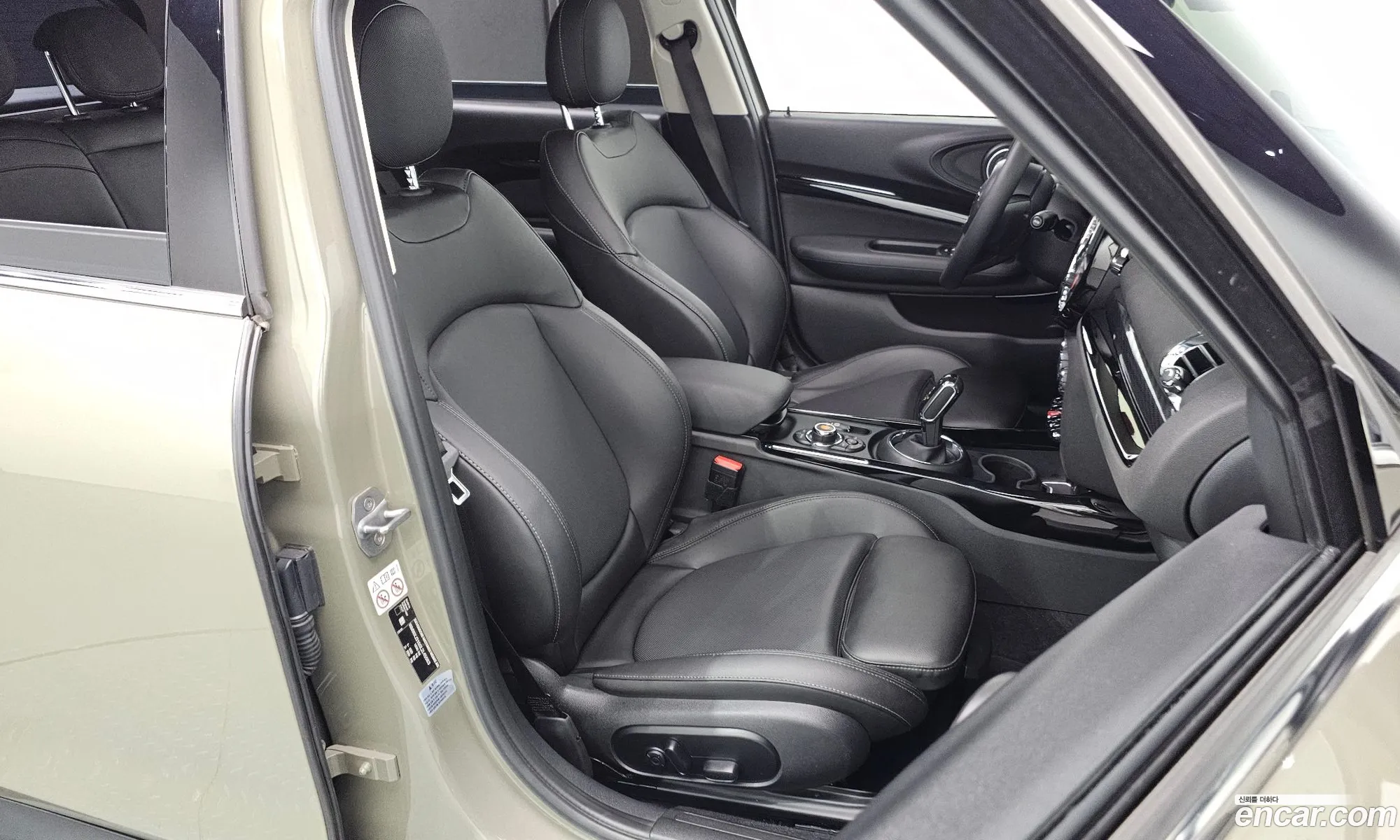 Mini Cooper Clubman 2019 — 15
