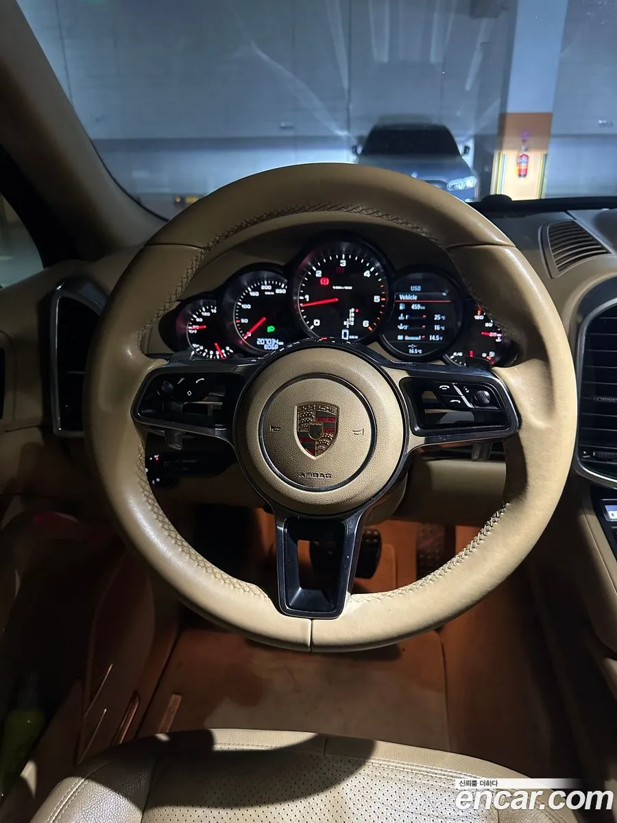 Porsche Cayenne 2011 — 2