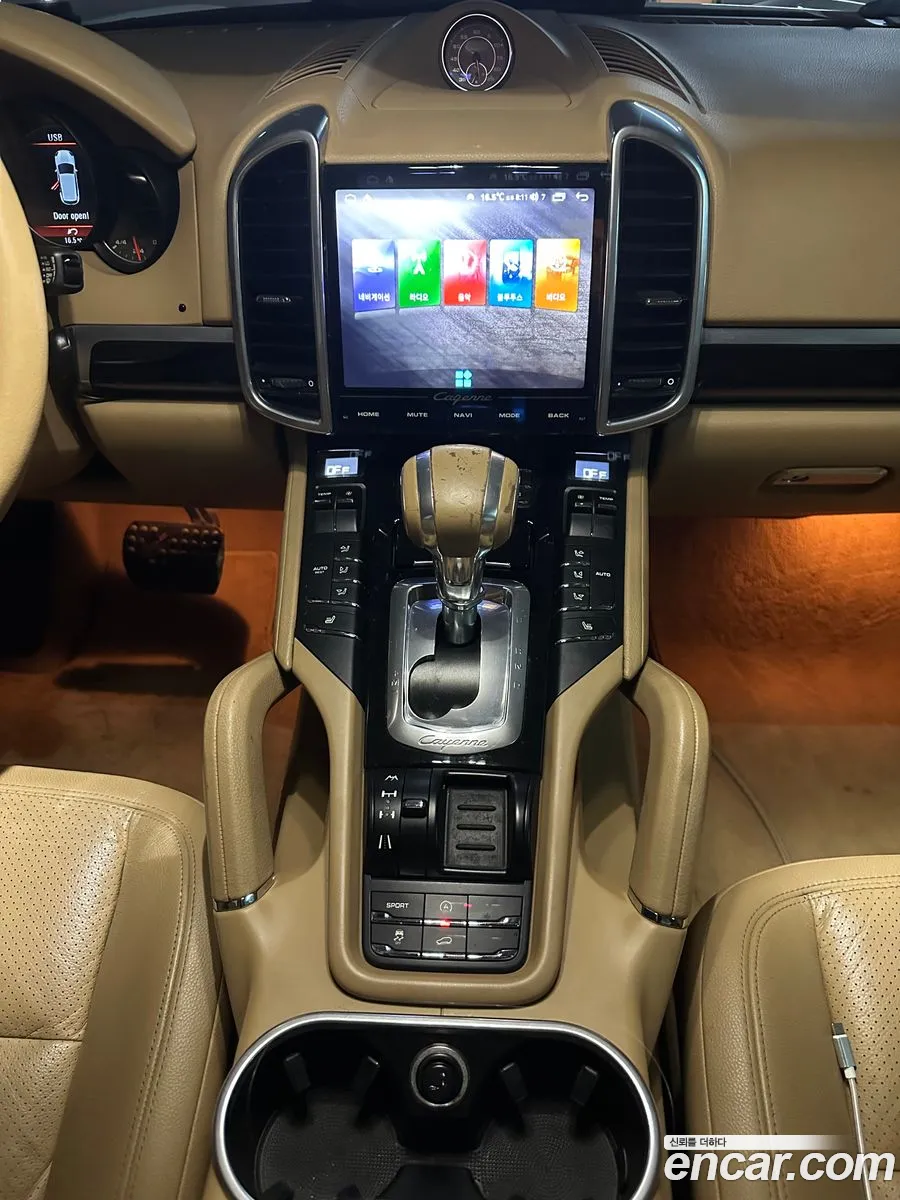 Porsche Cayenne 2011 — 9