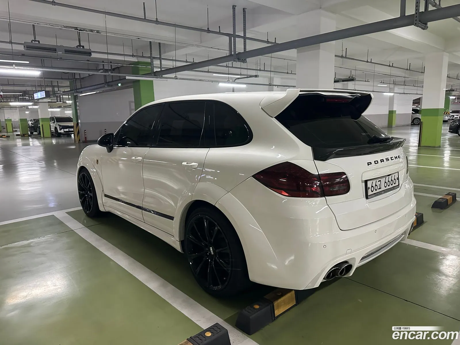 Porsche Cayenne 2011 — 4