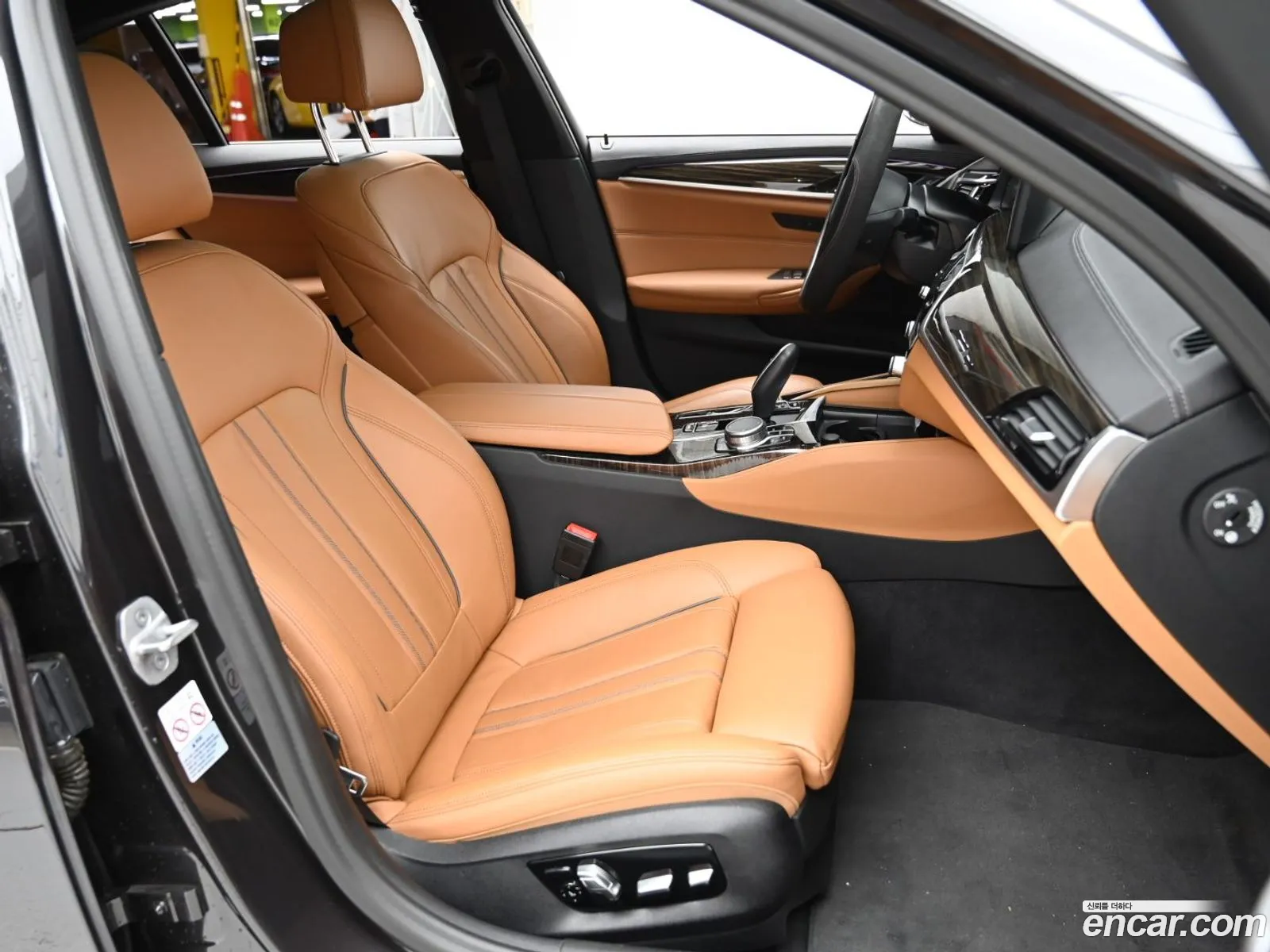 BMW 5 Series 2020 WBA11BH04MCF28811 — 11