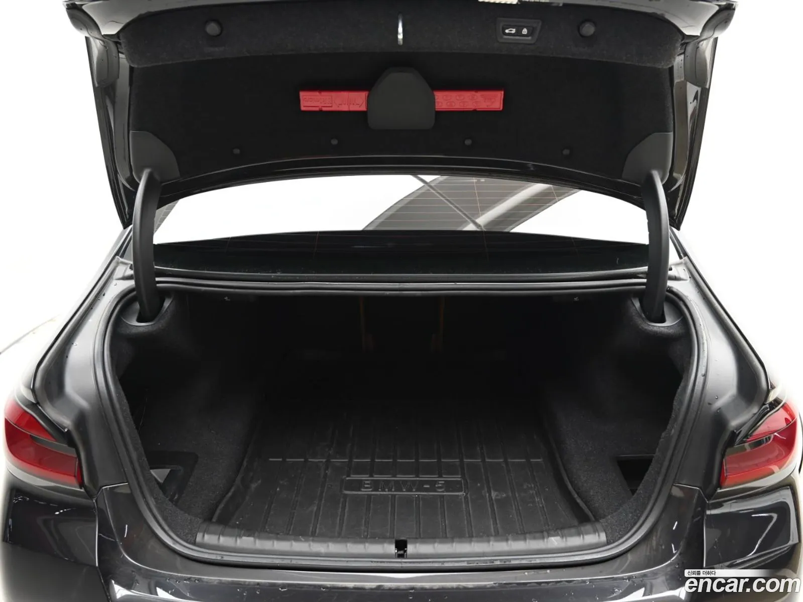 BMW 5 Series 2020 WBA11BH04MCF28811 — 14