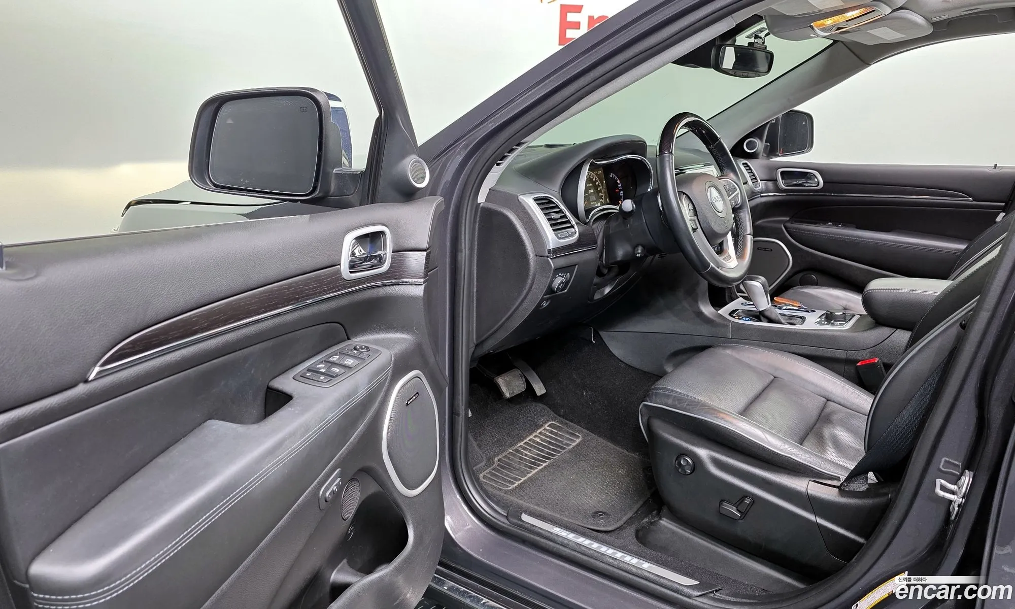 Jeep Grand Cherokee 2021 — 11