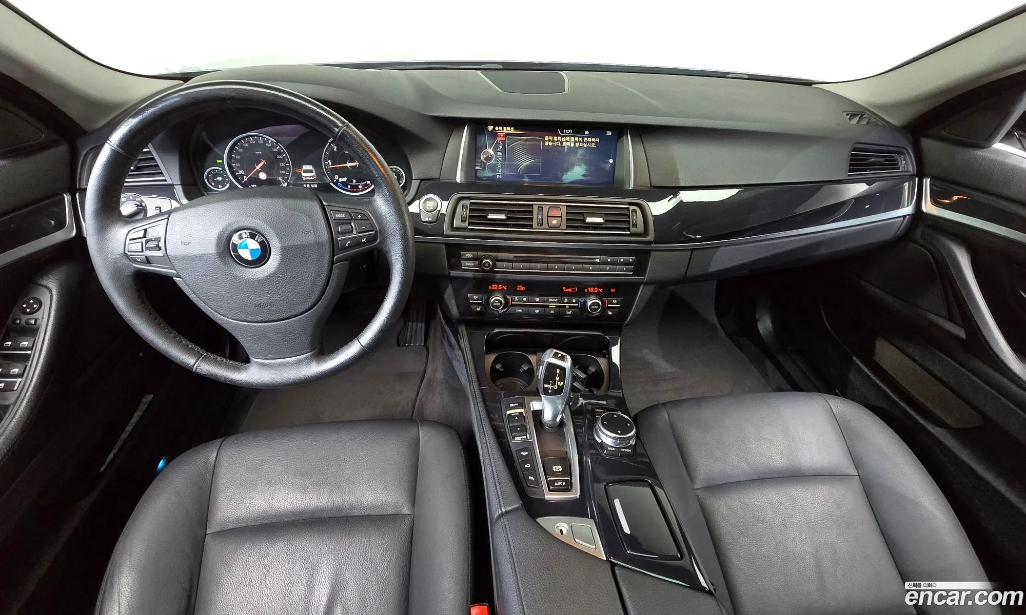 BMW 5 Series 2016 WBA5E710XGG159122 — 2