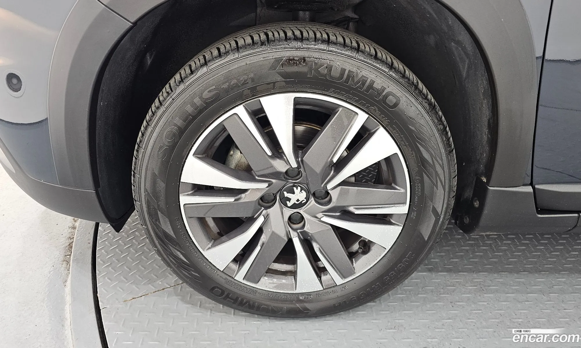 Peugeot 2008 2017 VF3CUBHYMHY001479 — 13