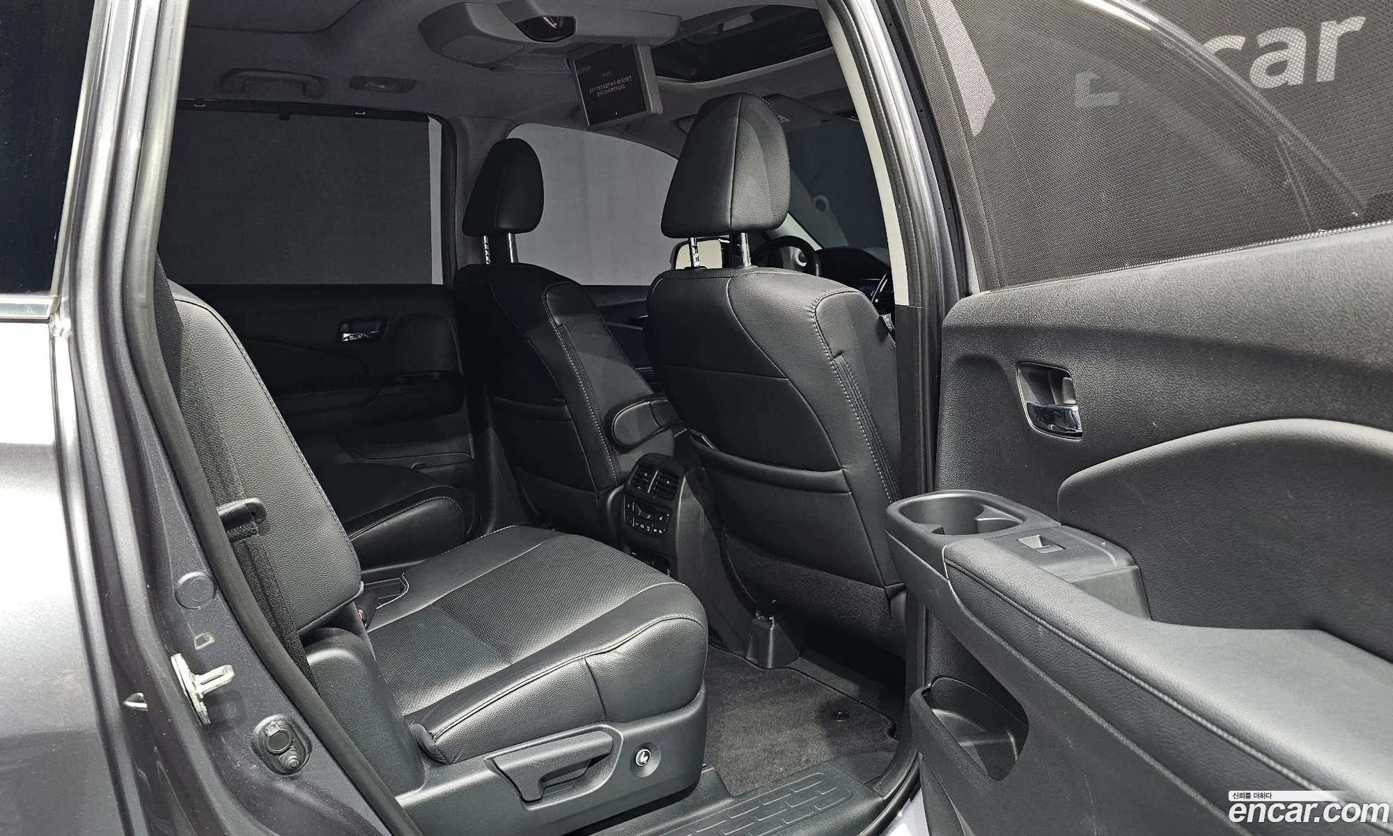 Honda Pilot 2019 5FNYF6800KB201038 — 2
