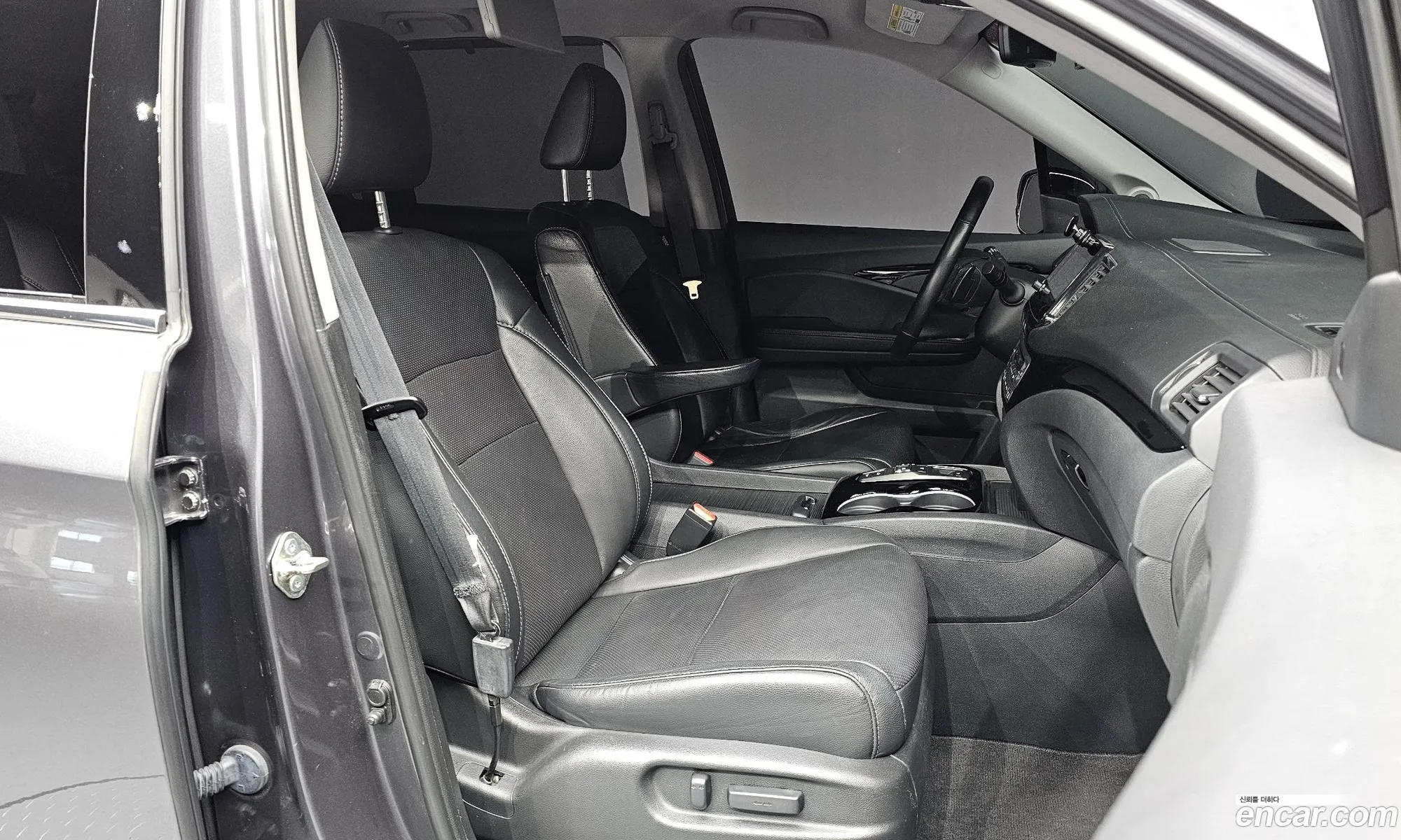 Honda Pilot 2019 5FNYF6800KB201038 — 8