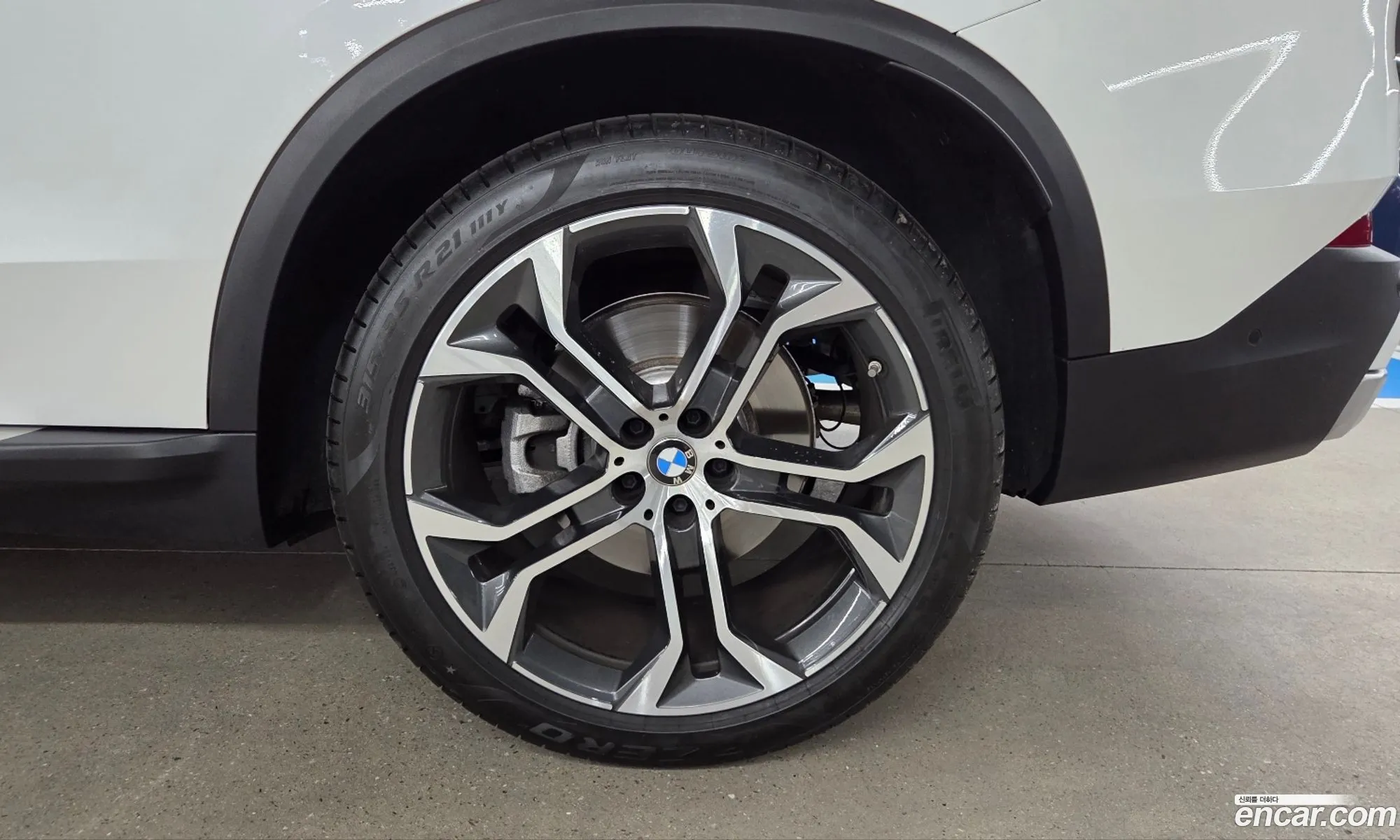 BMW X5 2025 — 5