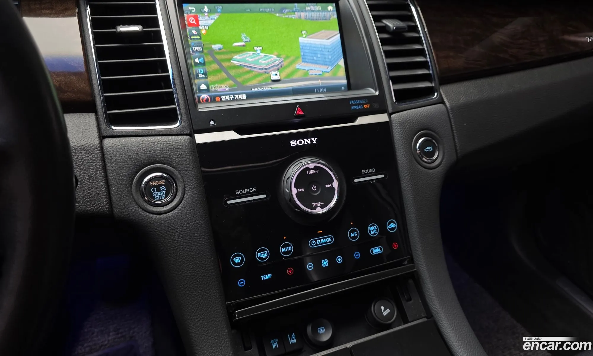 Ford Taurus 2016 1FAHP2F90GG137432 — 11