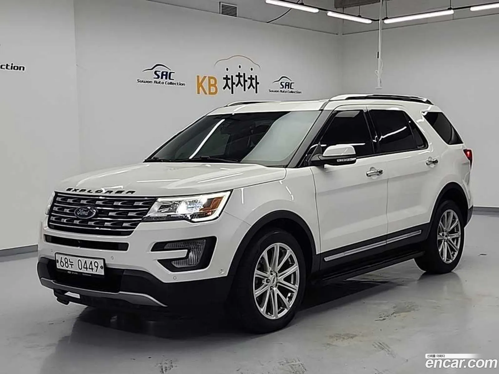 Ford Explorer 2016 — 17