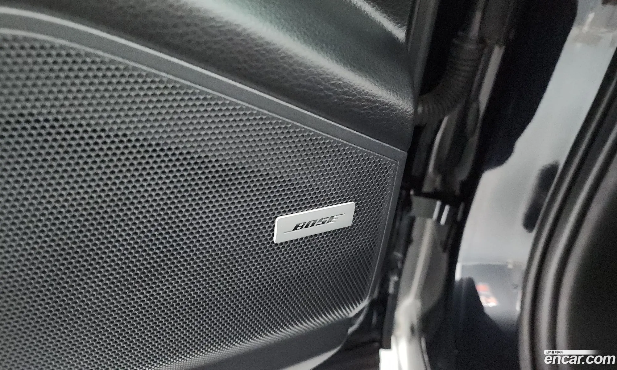 Porsche Cayenne 2022 11111111111111111 — 4