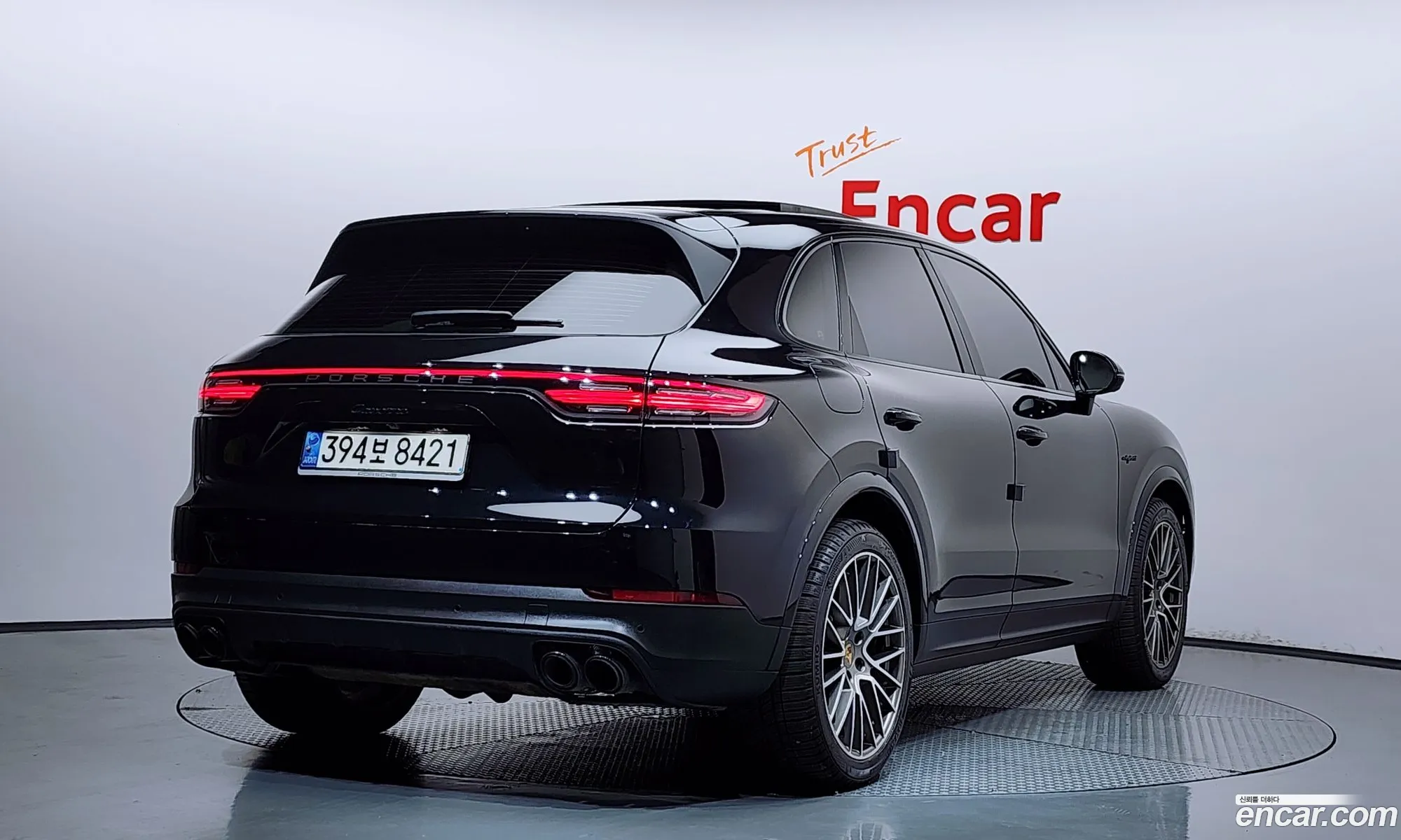 Porsche Cayenne 2022 11111111111111111 — 29