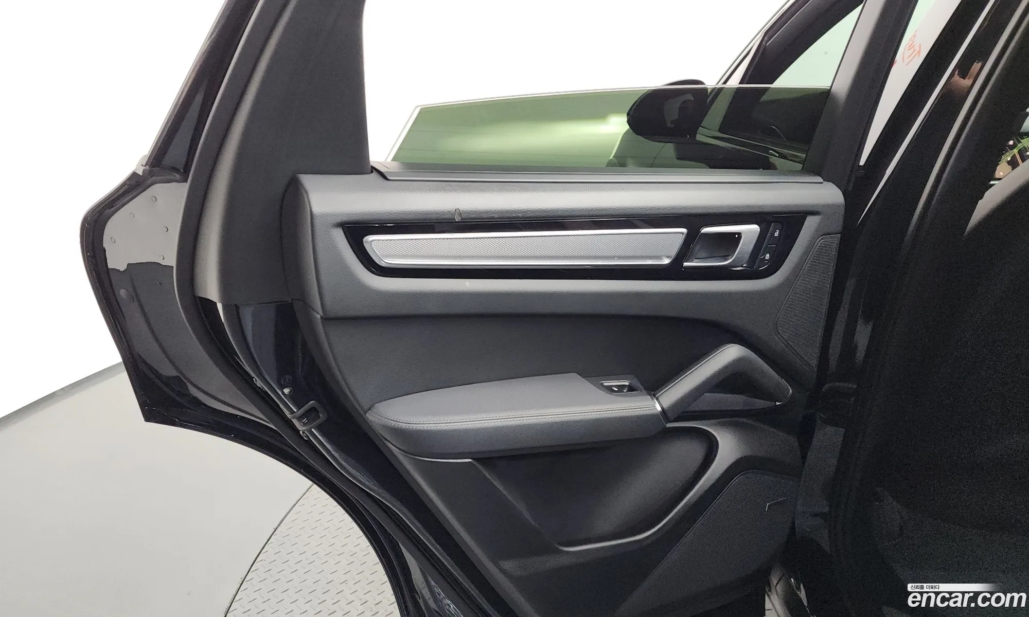 Porsche Cayenne 2022 11111111111111111 — 11