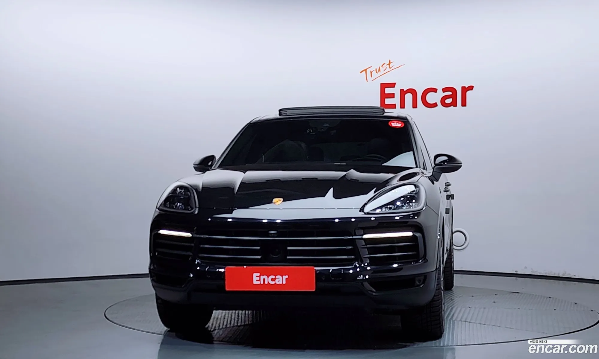 Porsche Cayenne 2022 11111111111111111 — 21