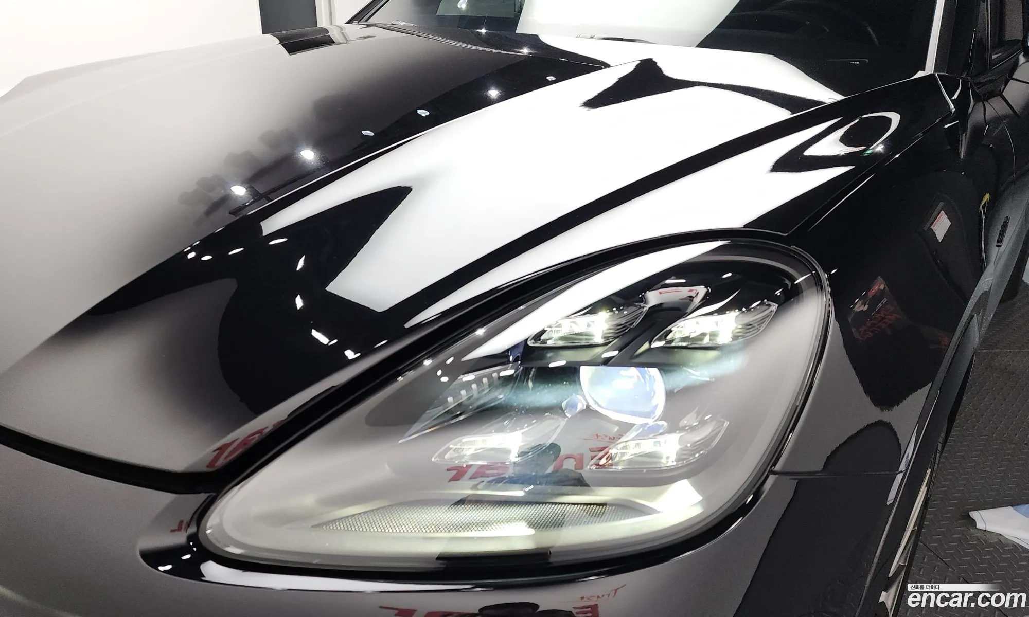 Porsche Cayenne 2022 11111111111111111 — 14