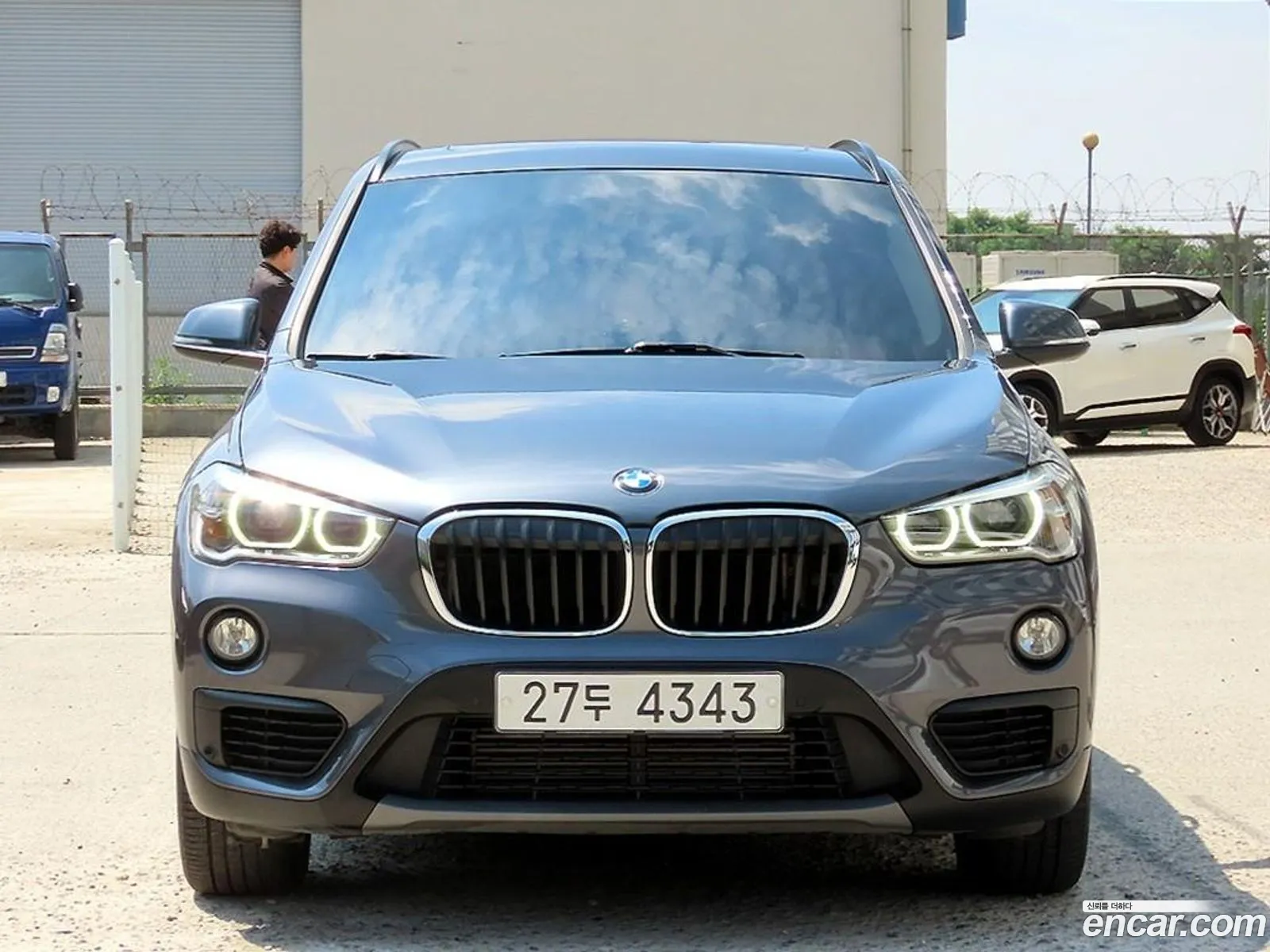 BMW X1 2018 — 16