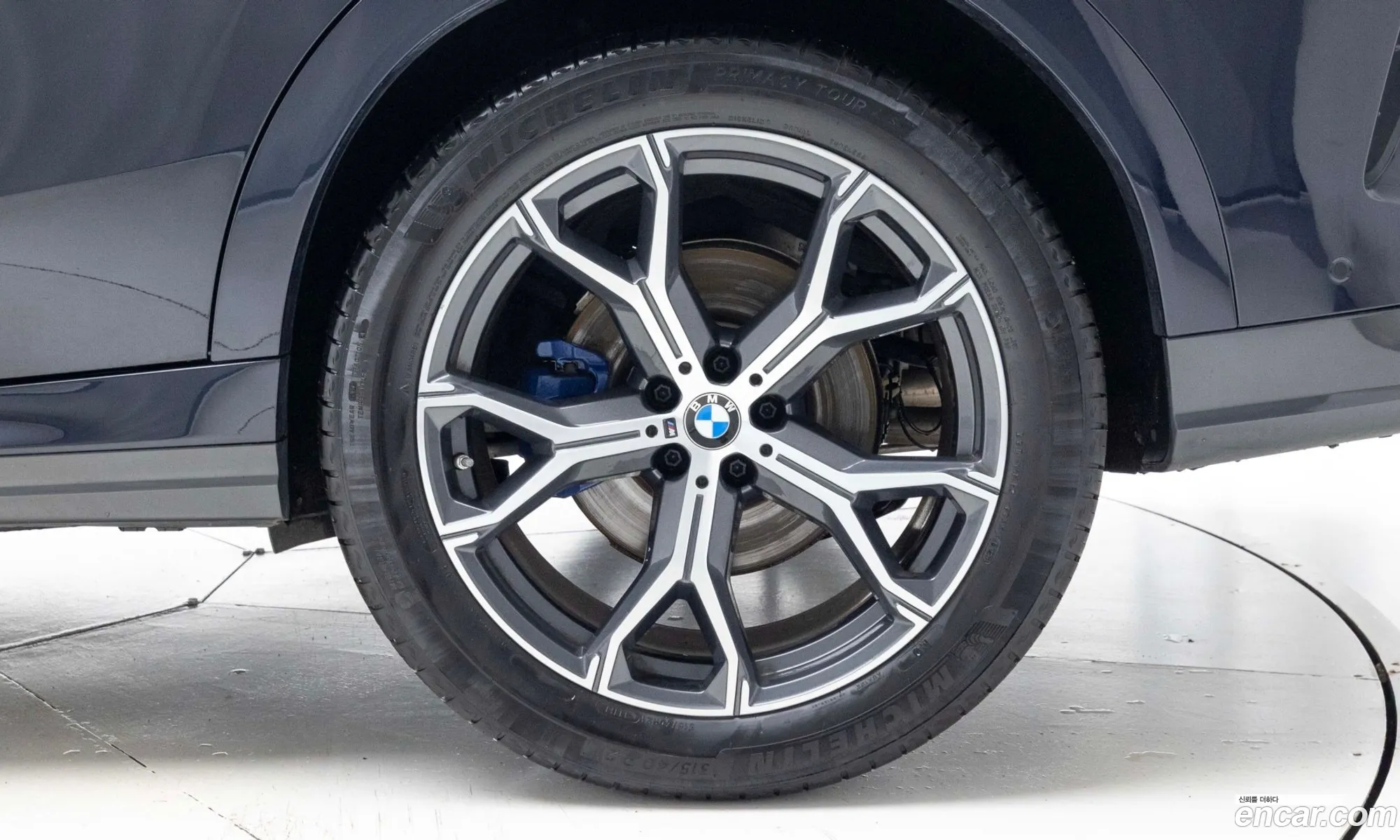 BMW X6 2023 — 5